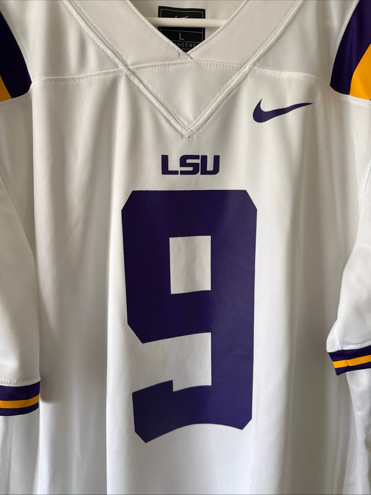 Men’s Nike Joe Burrow #9 LSU Tigers NCAA Football Jersey Sz L - White RARE - Thumbnail 2