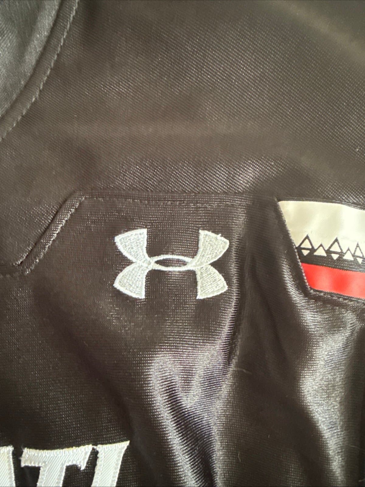 Men's Under Armour Travis Kelce #18 Cincinnati Bearcats NCAA Jersey Sz L - RARE - Thumbnail 5