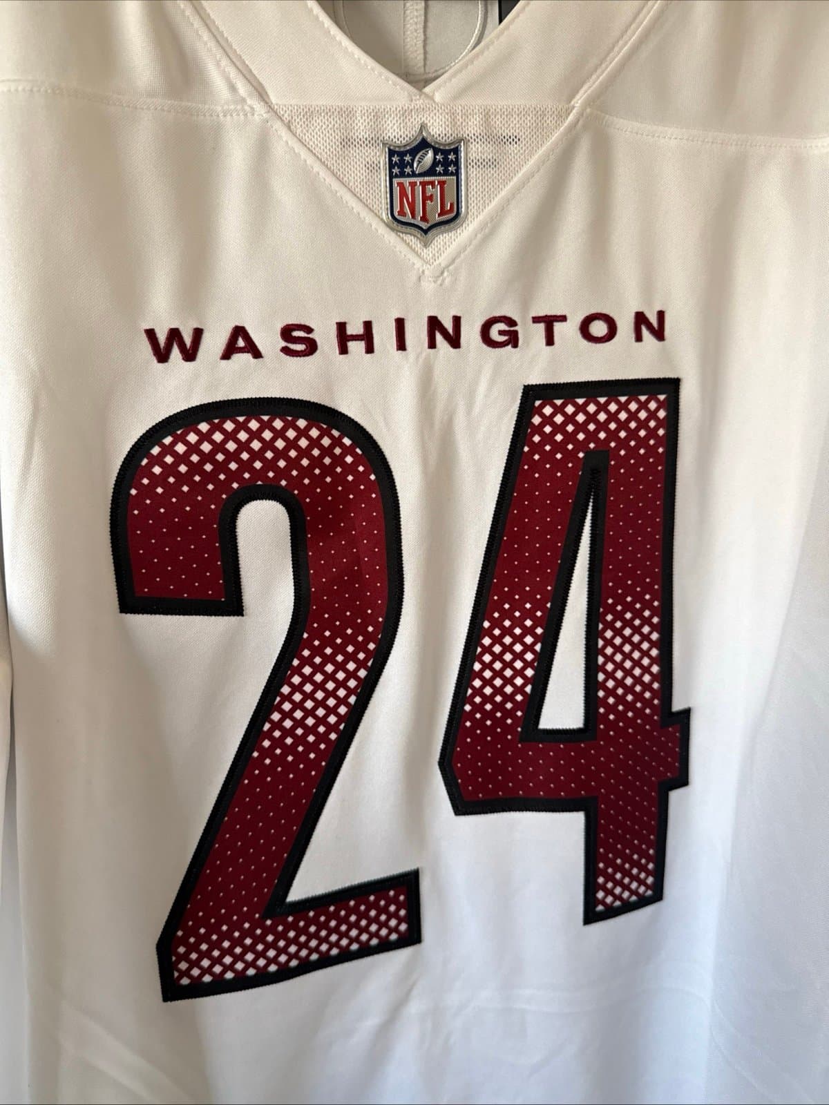 Men’s Nike Antonio Gibson #24 Washington Commanders NFL Jersey Sz XL - RARE - Thumbnail 2