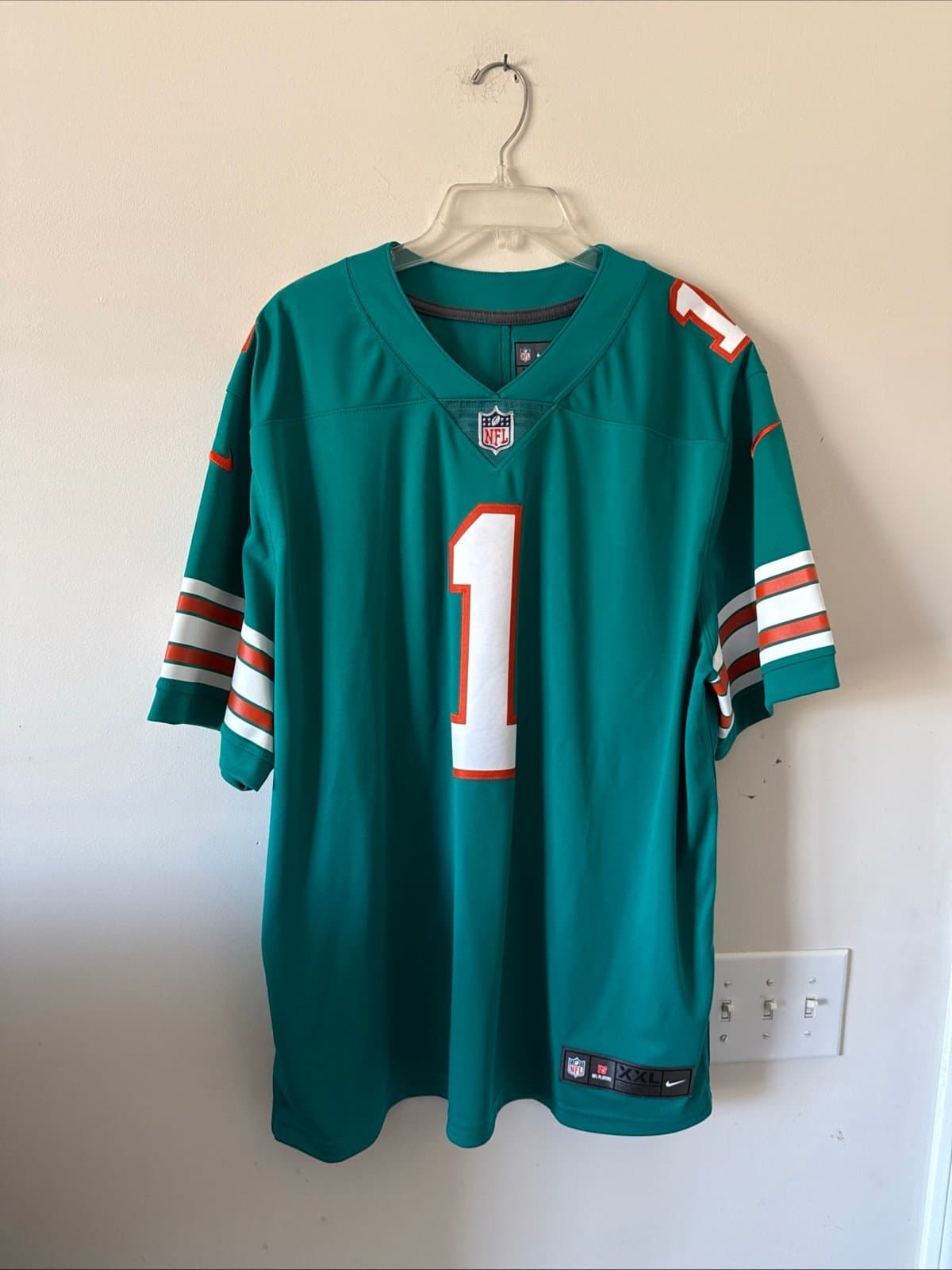 Men’s Nike Tua Tagovailoa #1 Miami Dolphins VaporLimited Throwback Jersey Sz 2XL