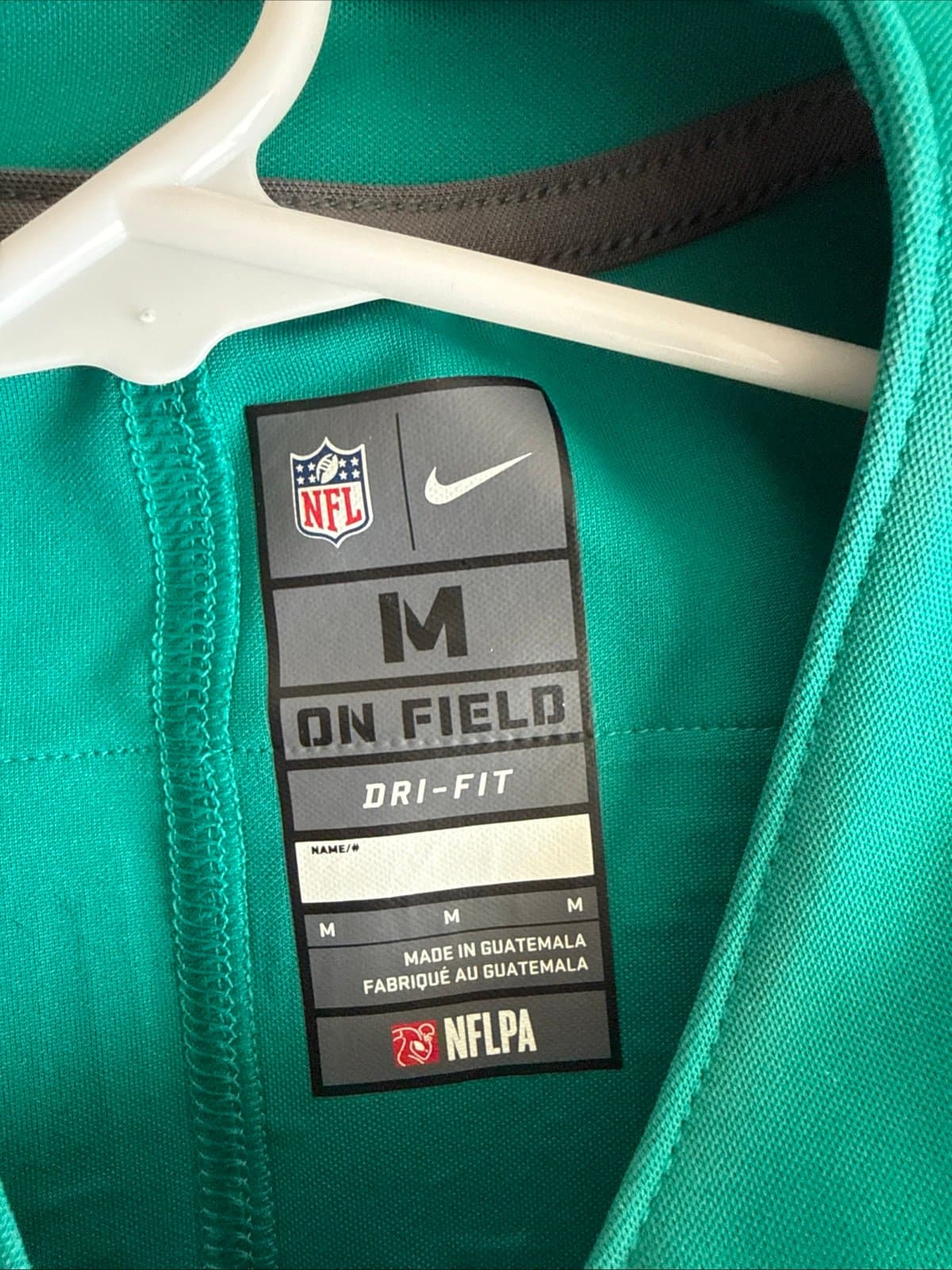 Men’s Nike Tua Tagovailoa #1 Miami Dolphins Vapor Limited Throwback Jersey Sz M - Thumbnail 4