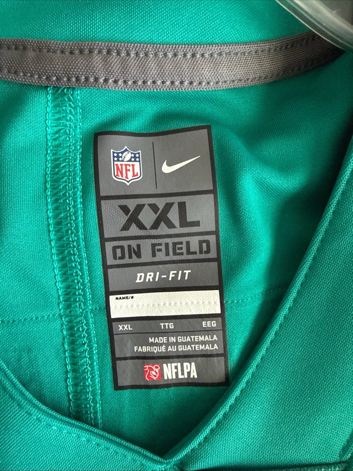 Men’s Nike Tua Tagovailoa #1 Miami Dolphins VaporLimited Throwback Jersey Sz 2XL - Thumbnail 4