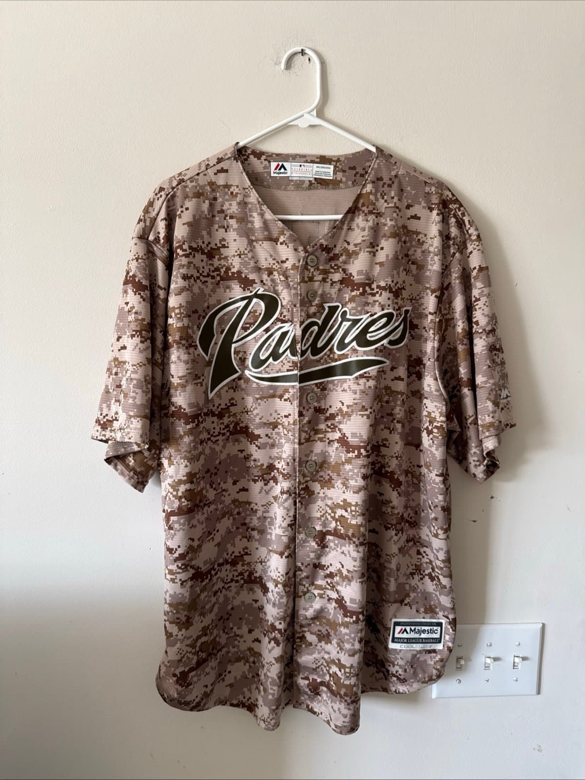 Men’s Majestic James Shields #33 SD Padres Digital Camo MLB Jersey Sz 2XL - RARE