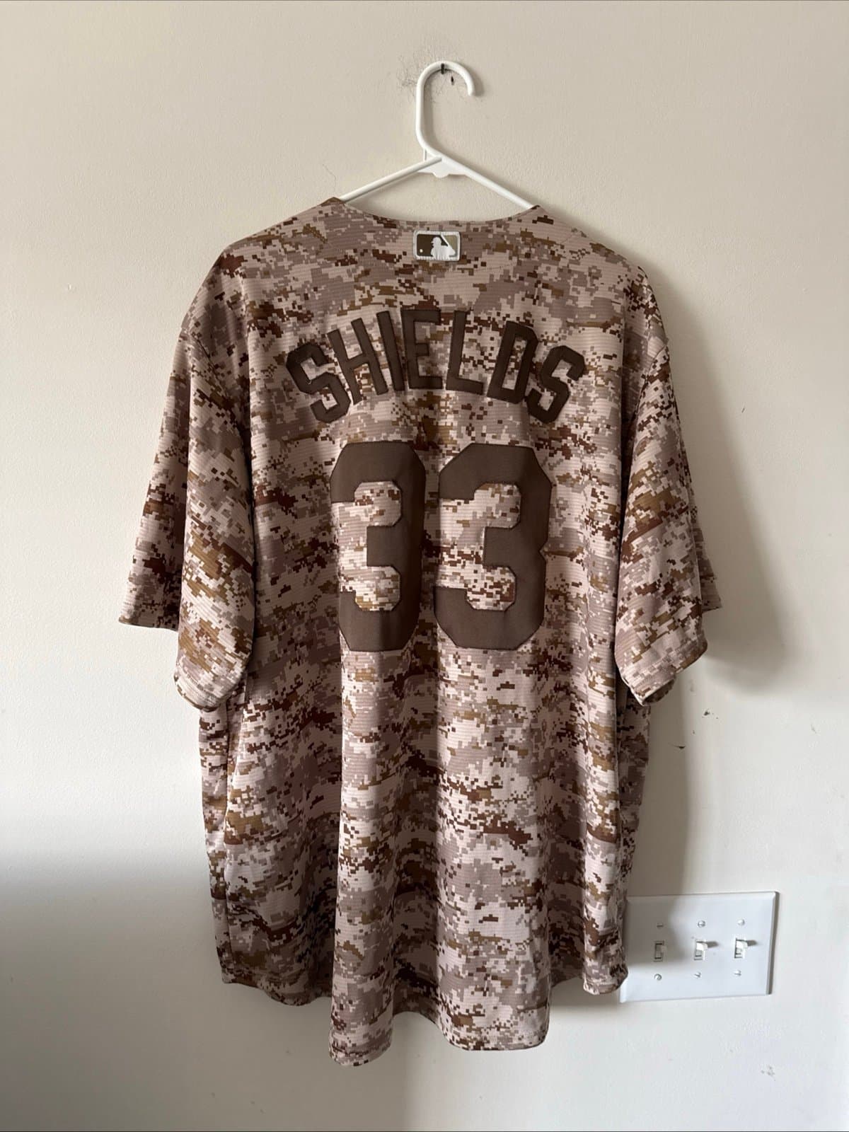 Men’s Majestic James Shields #33 SD Padres Digital Camo MLB Jersey Sz 2XL - RARE - Thumbnail 5