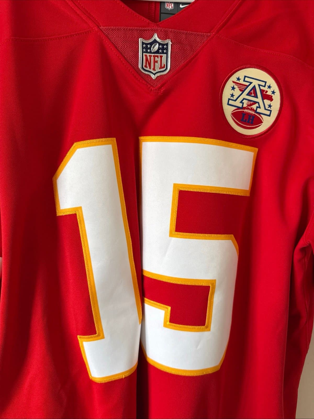 Men’s Nike Patrick Mahomes #15 Kansas City Chiefs Vapor Lmtd Jersey Sz L - RARE - Thumbnail 2