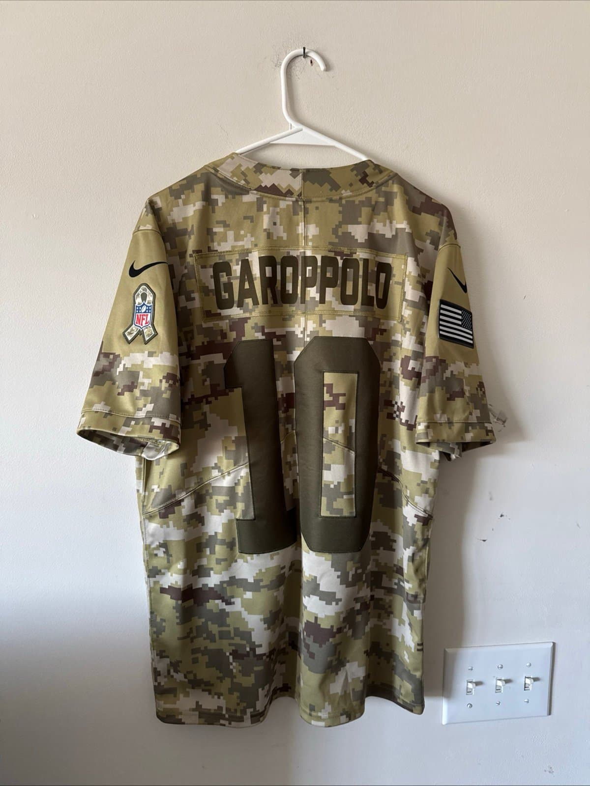 Men's Nike Jimmy Garoppolo #10 SF 49ers 2018 Salute To Service Jersey Sz M RARE - Thumbnail 6