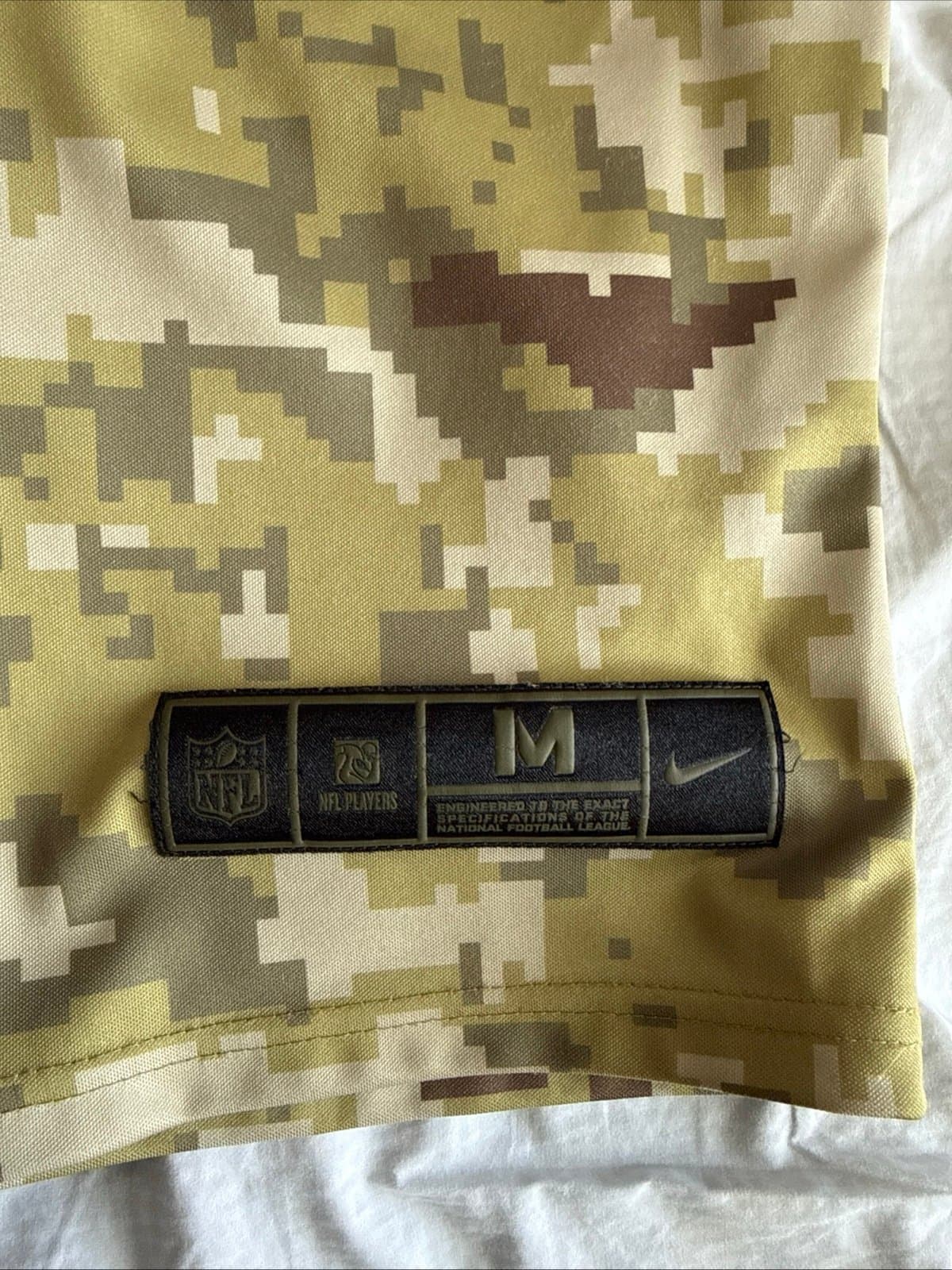 Men's Nike Jimmy Garoppolo #10 SF 49ers 2018 Salute To Service Jersey Sz M RARE - Thumbnail 3