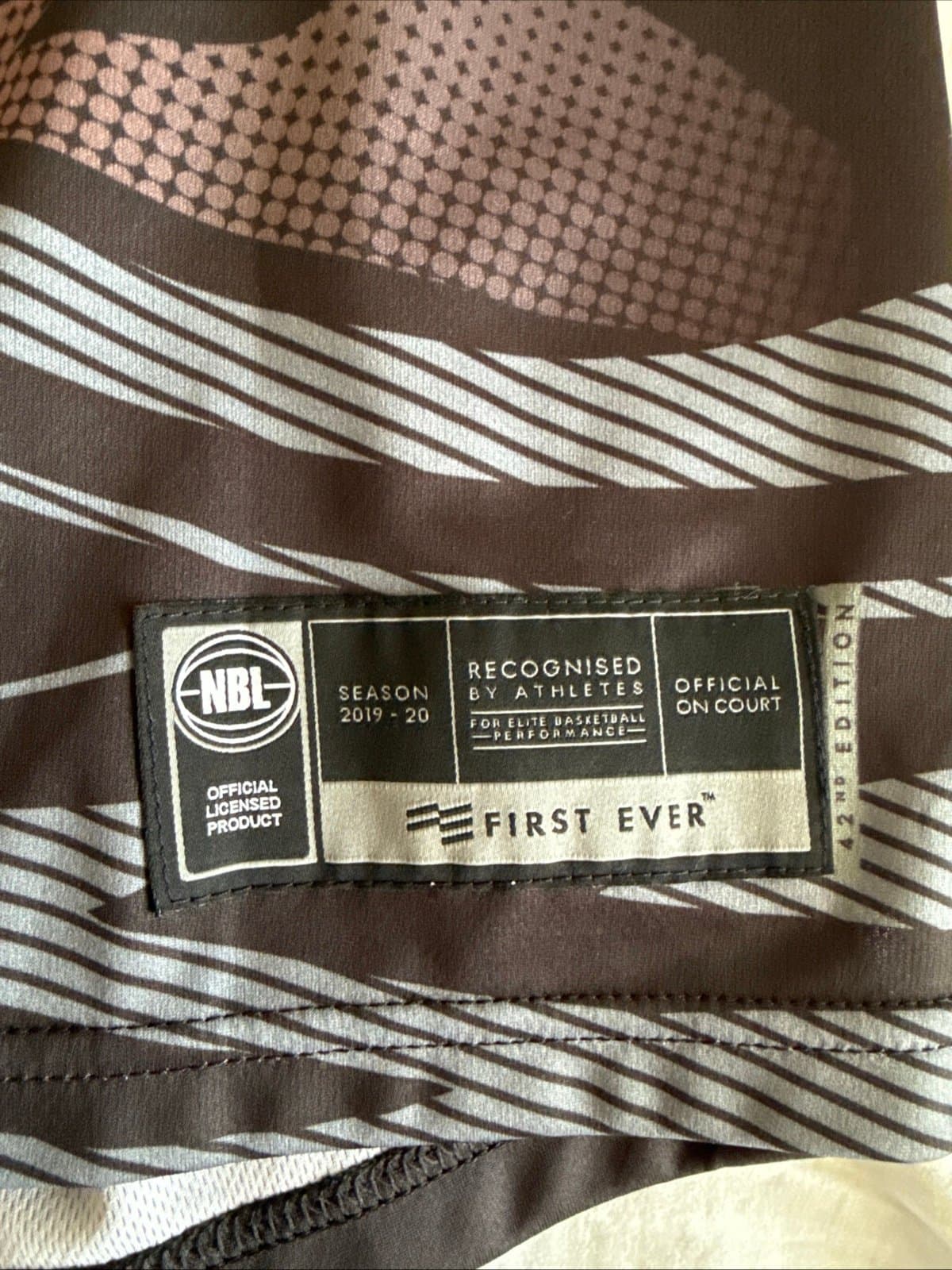 Men’s First Ever Lamelo Ball #1 Illawarra Hawks NBL Authentic Jersey Sz 2XL - Thumbnail 3