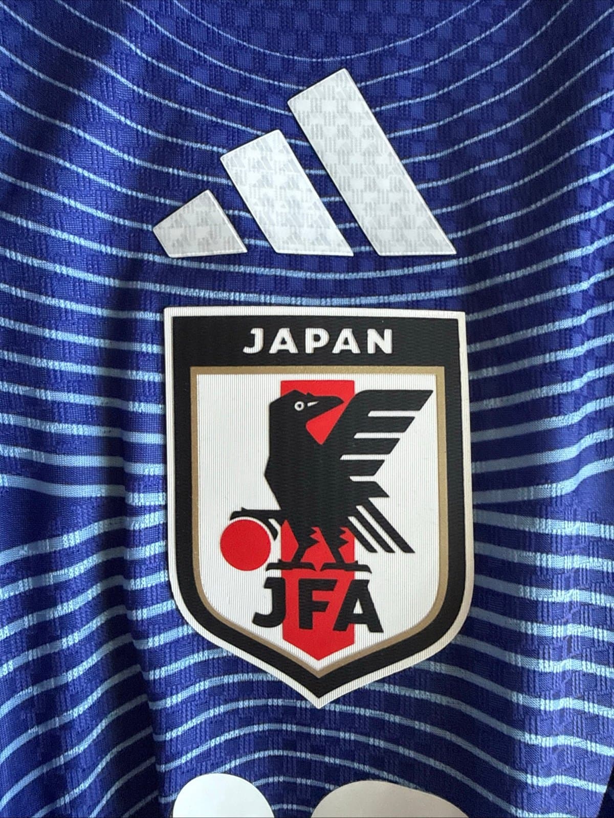 Men's adidas Ritsu Doan #10 Japan Home Authentic Jersey 2026 WC Sz XL - NWT RARE - Thumbnail 5