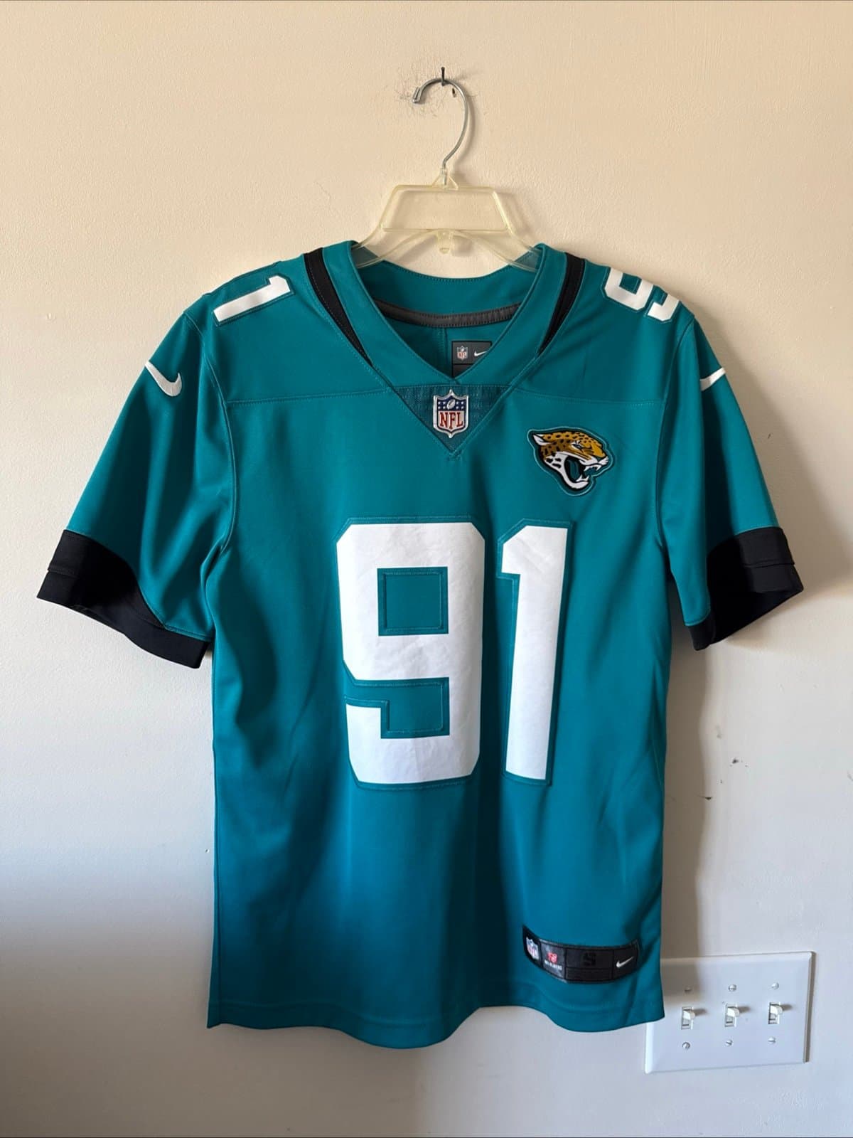 Men’s Nike Yannick Ngakoue #91 Jacksonville Jaguars Vapor Lmtd Jersey Sz S RARE - Image 1