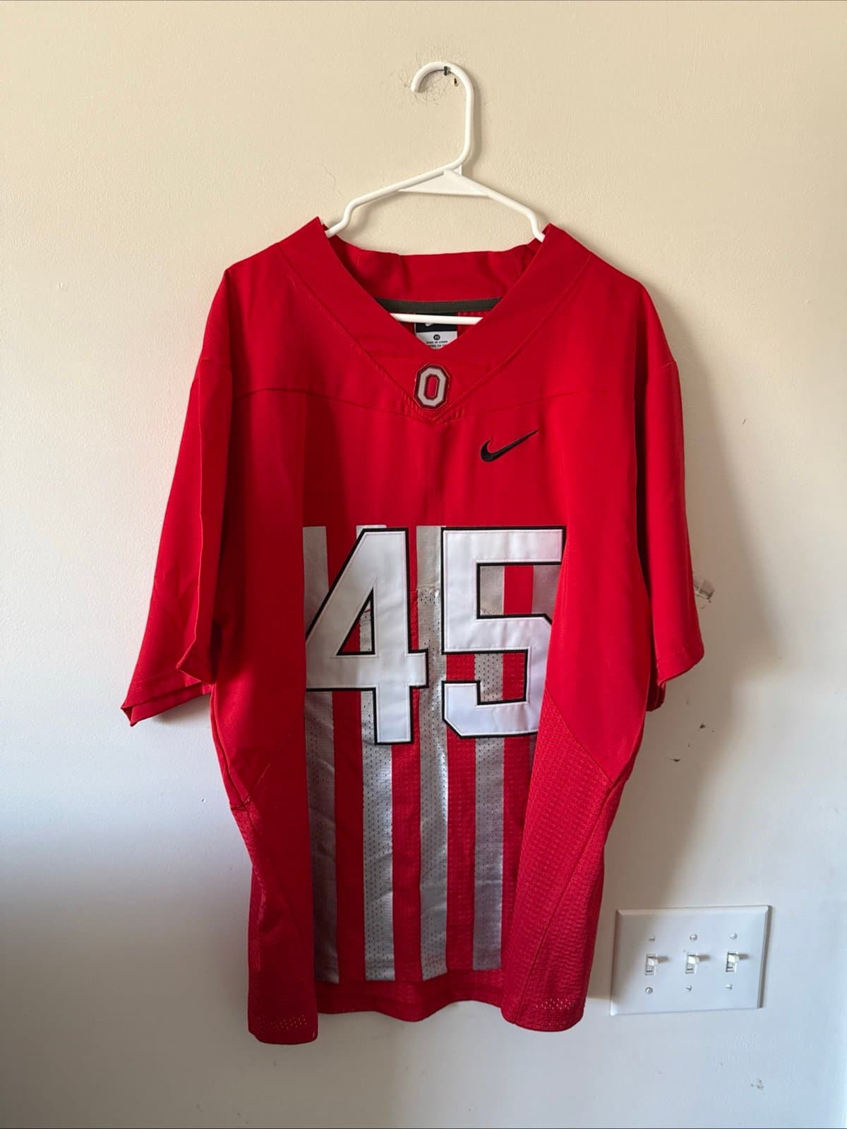 Men’s Nike Archie Griffin #45 Ohio State Buckeyes Throwback Jersey Sz 40 - Red - Image 1