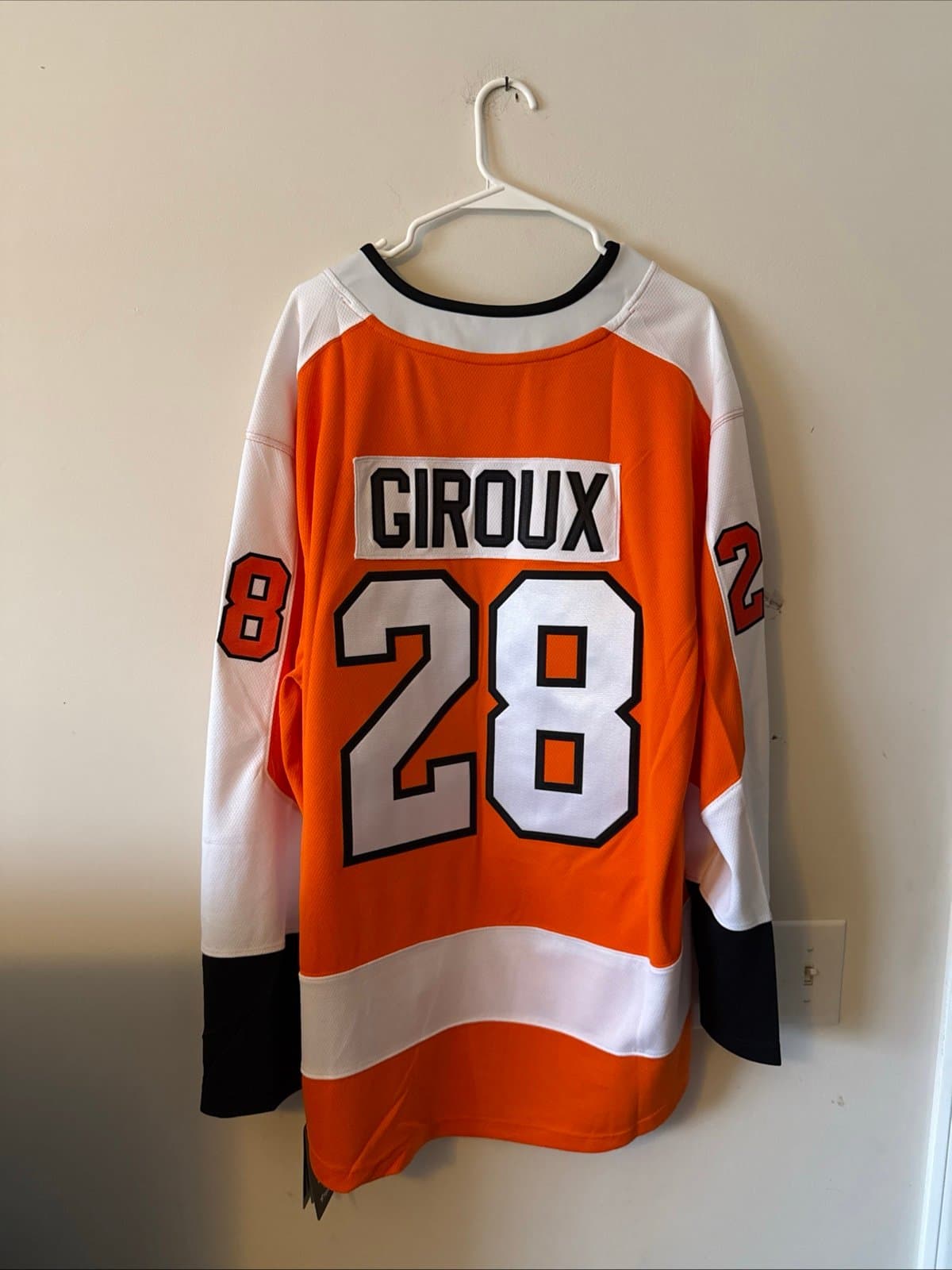 Men’s Fanatics Claude Giroux #28 Philadelphia Flyers Jersey Sz XL - Orange NWT - Thumbnail 7