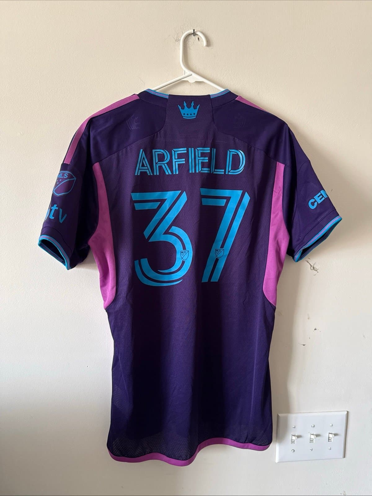Men’s Adidas Scott Arfield #37 Charlotte FC Jersey Authentic 2023/2024 Sz M NWT - Thumbnail 6