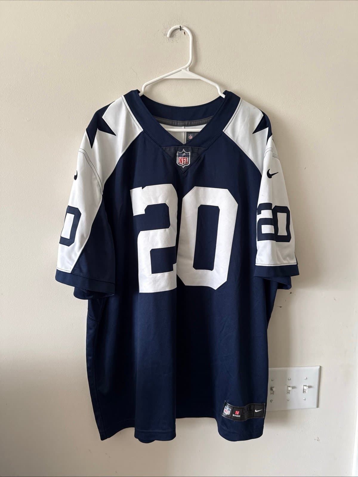 Men’s Nike Tony Pollard #20 Dallas Cowboys Vapor Lmtd Throwback Jersey Sz 3XL - Image 1