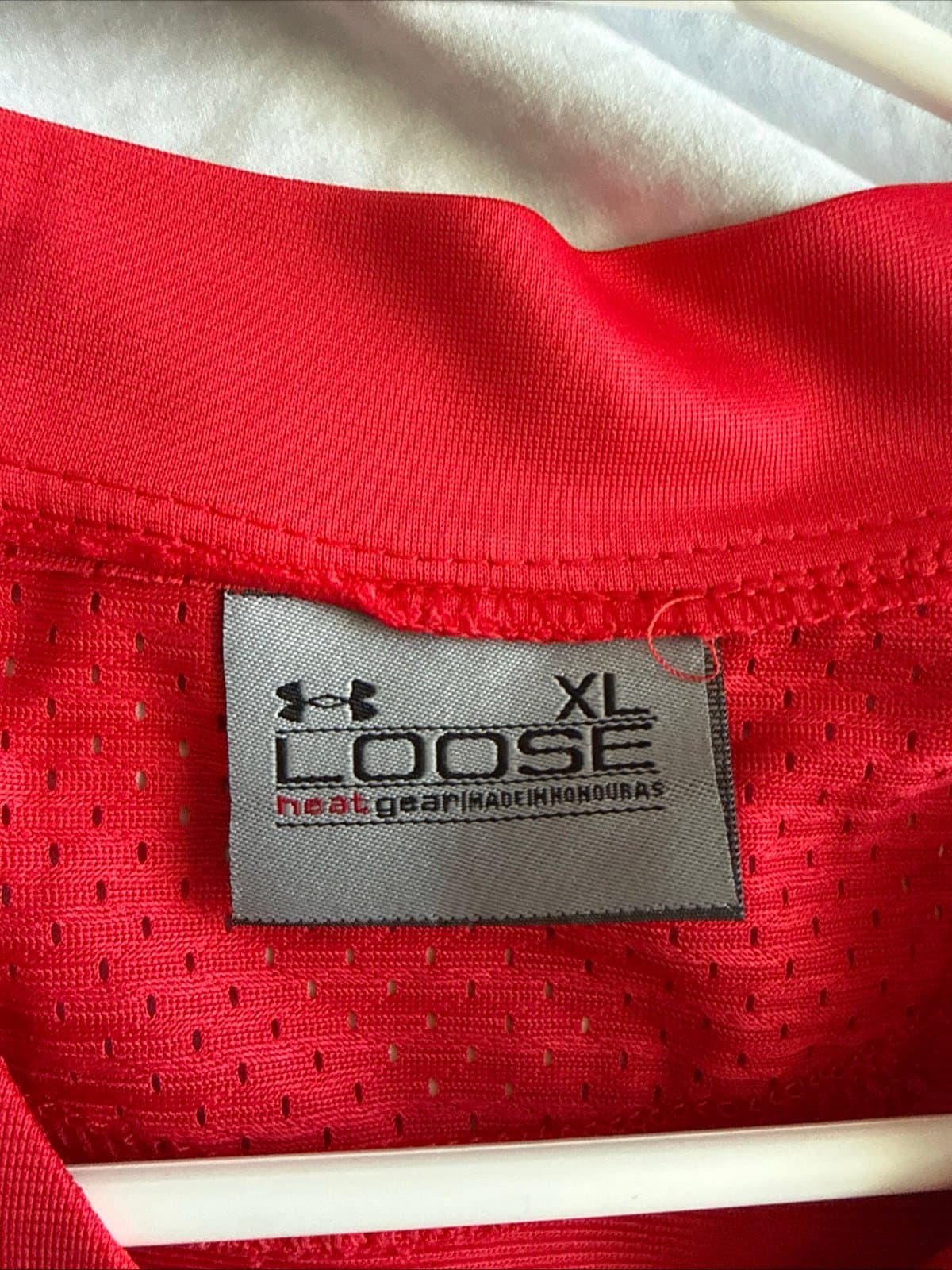 Men’s Under Armour Jonathan Taylor #23 Wisconsin Badgers Jersey Sz XL - Red RARE - Thumbnail 4