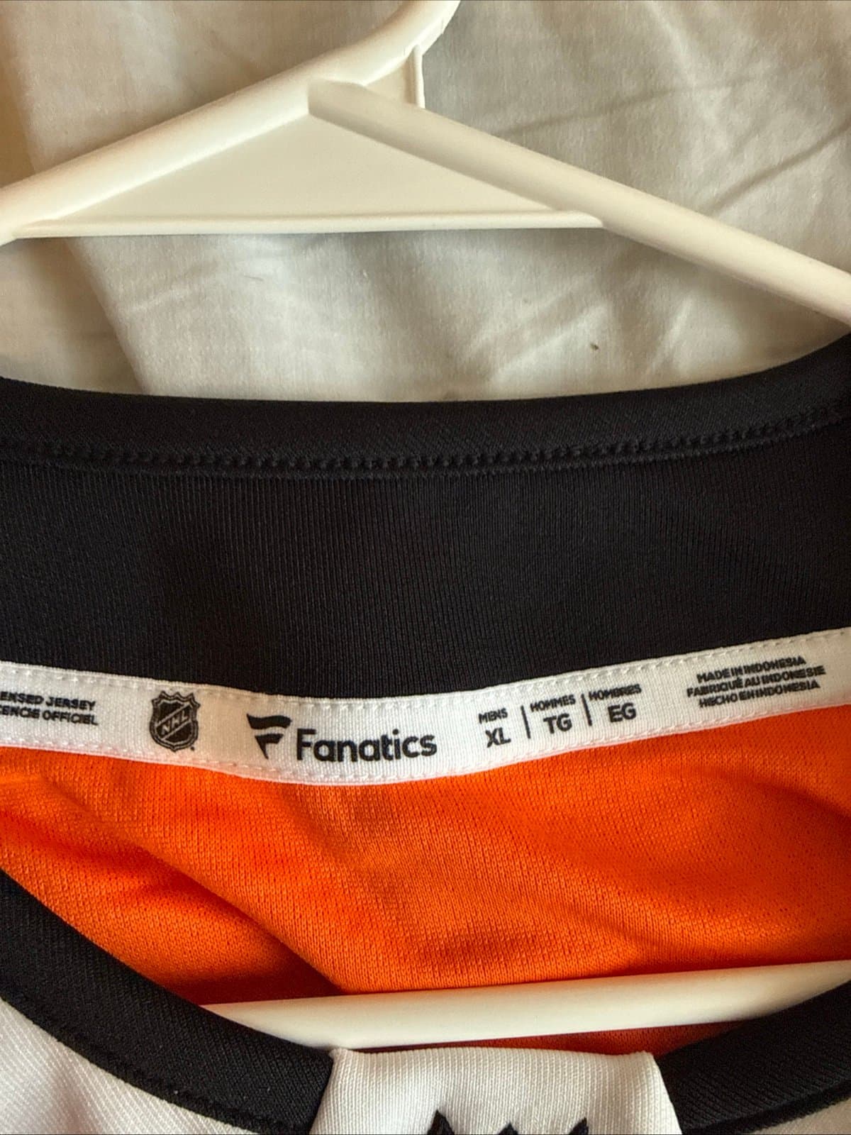 Men’s Fanatics Claude Giroux #28 Philadelphia Flyers Jersey Sz XL - Orange NWT - Thumbnail 4