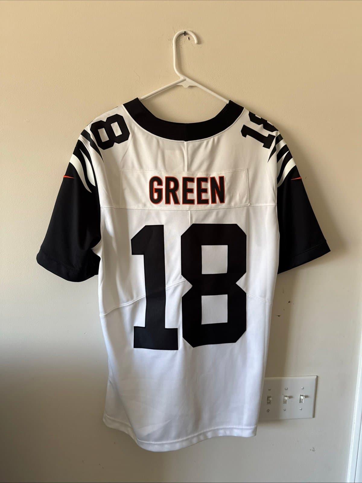 Men’s Nike AJ Green #18 Cincinnati Bengals Color Rush Vapor Lmtd Jersey Sz L - Thumbnail 6