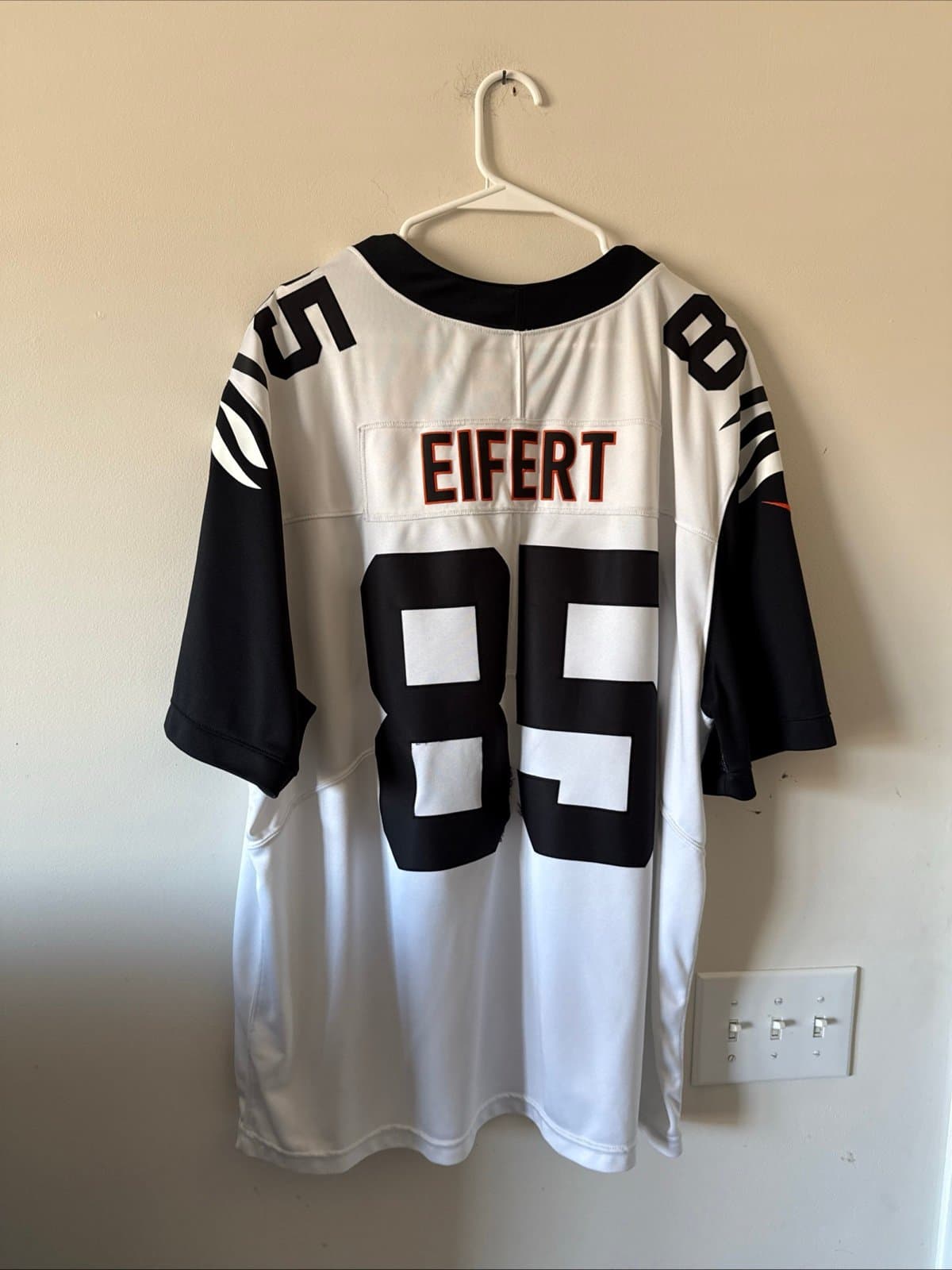 Men’s Nike Tyler Eifert #85 Bengals Color Rush Vapor Lmtd Jersey Sz 3XL - RARE - Thumbnail 6