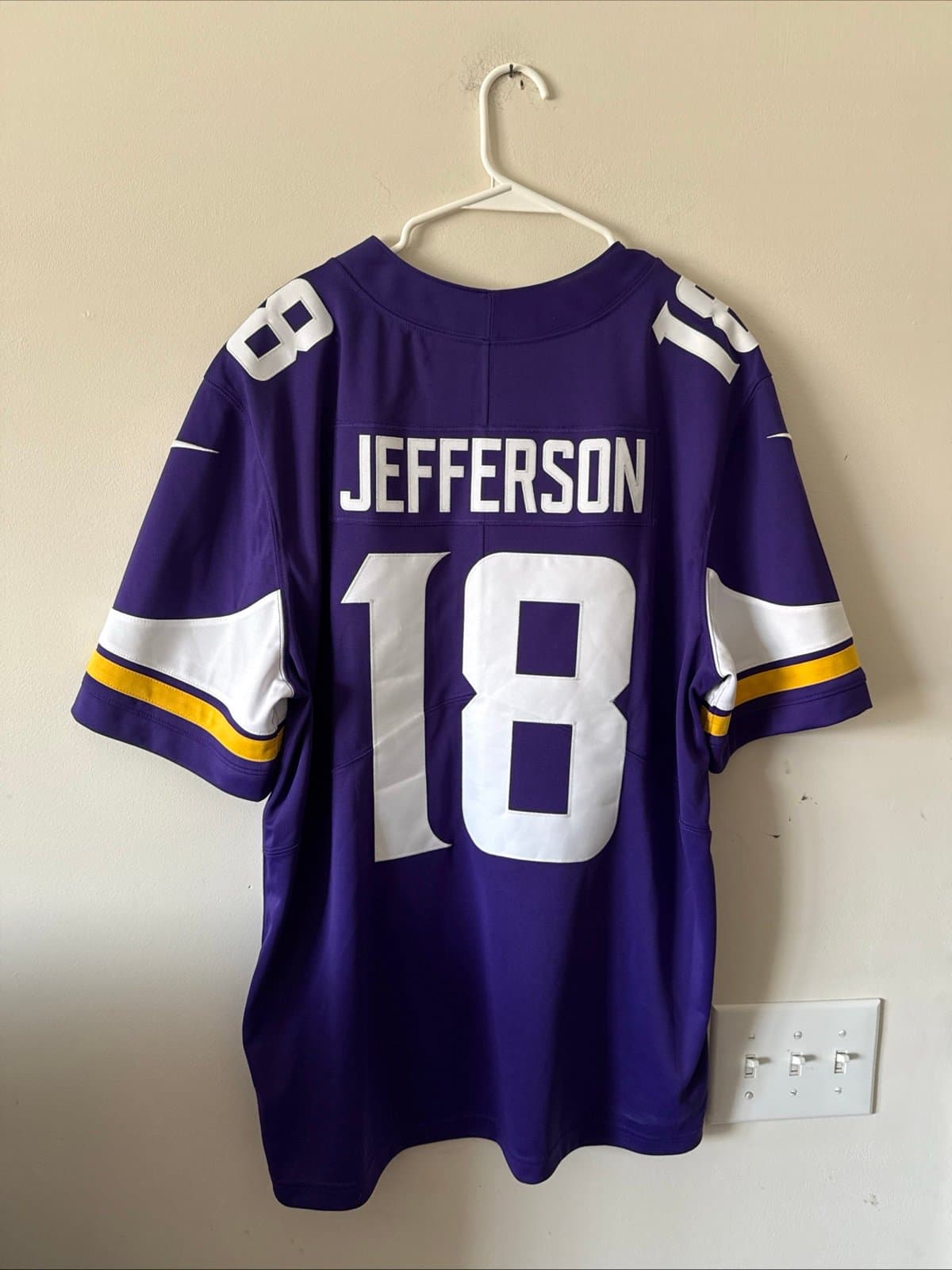 Men’s Nike Justin Jefferson #18 Minnesota Vikings Vapor Lmtd Jersey Size XL RARE - Thumbnail 6