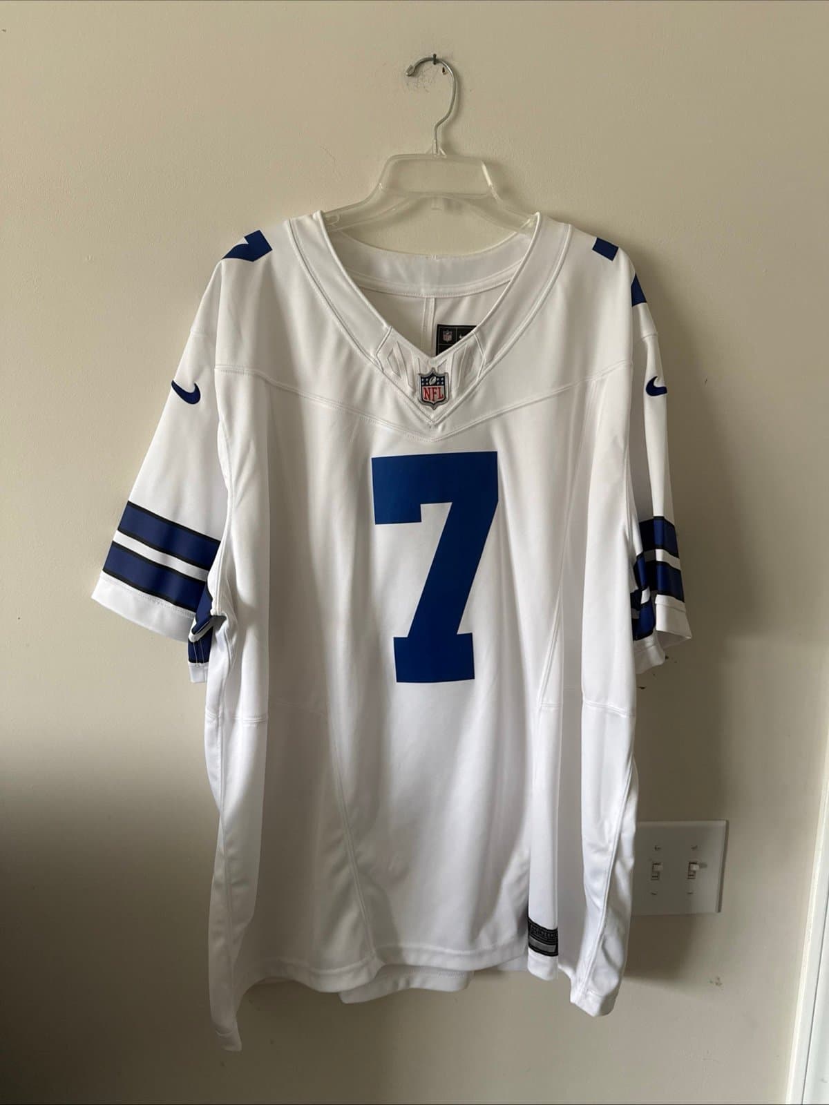 Men’s Nike Trevon Diggs #7 Dallas Cowboys Vapor Limited Jersey Sz 3XL - White - Image 1