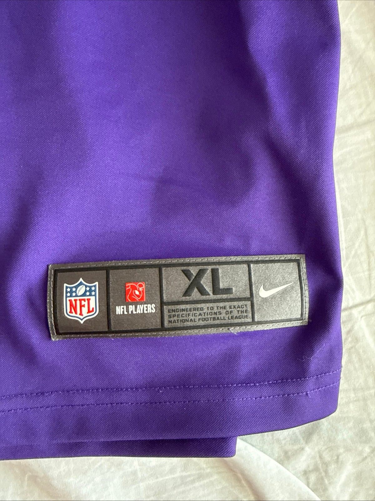 Men’s Nike Justin Jefferson #18 Minnesota Vikings Vapor Lmtd Jersey Size XL RARE - Thumbnail 3
