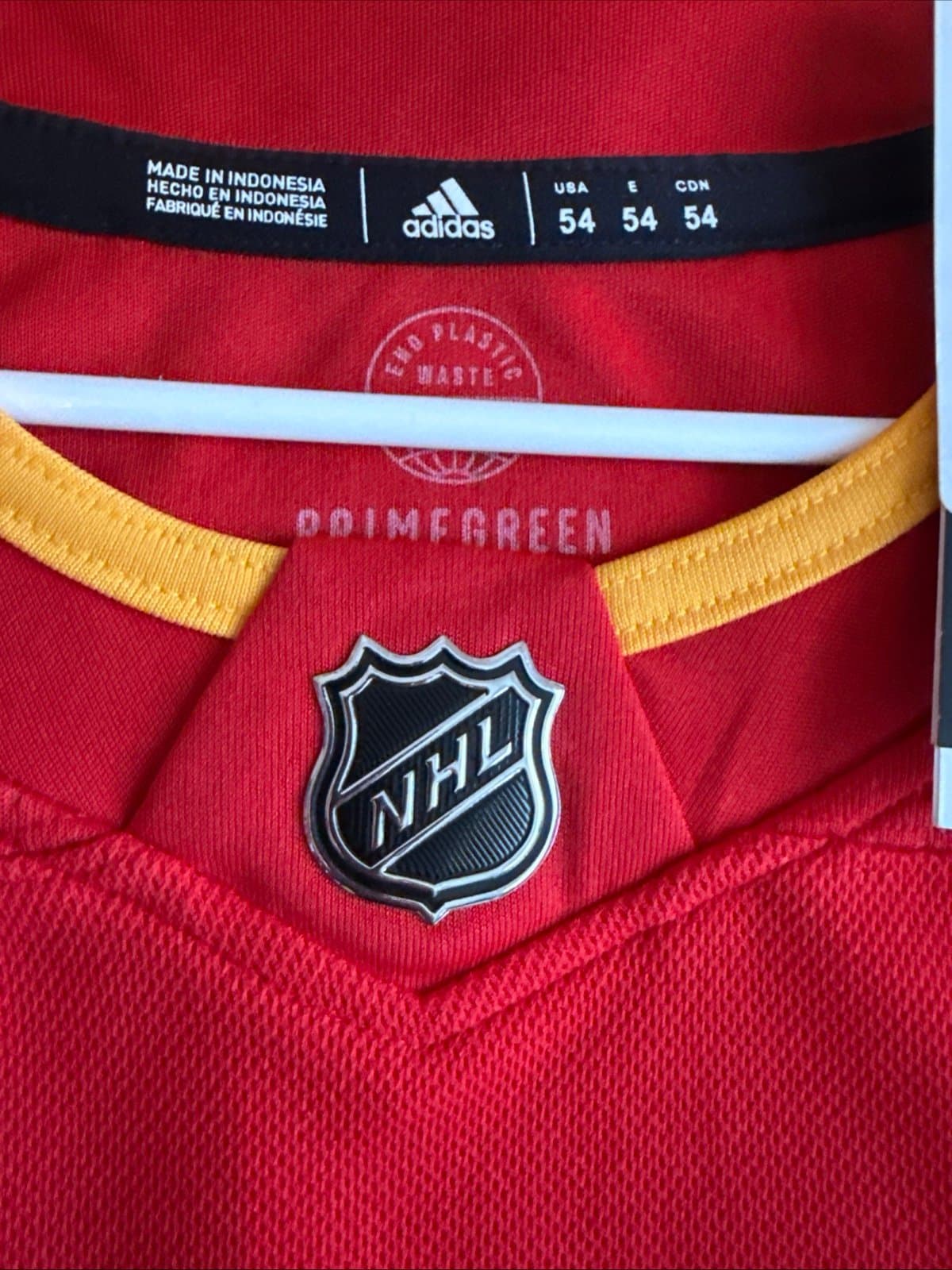 Men’s Adidas Matthew Tkachuk #19 Calgary Flames Authentic Home Jersey Sz 54 NWT - Thumbnail 5