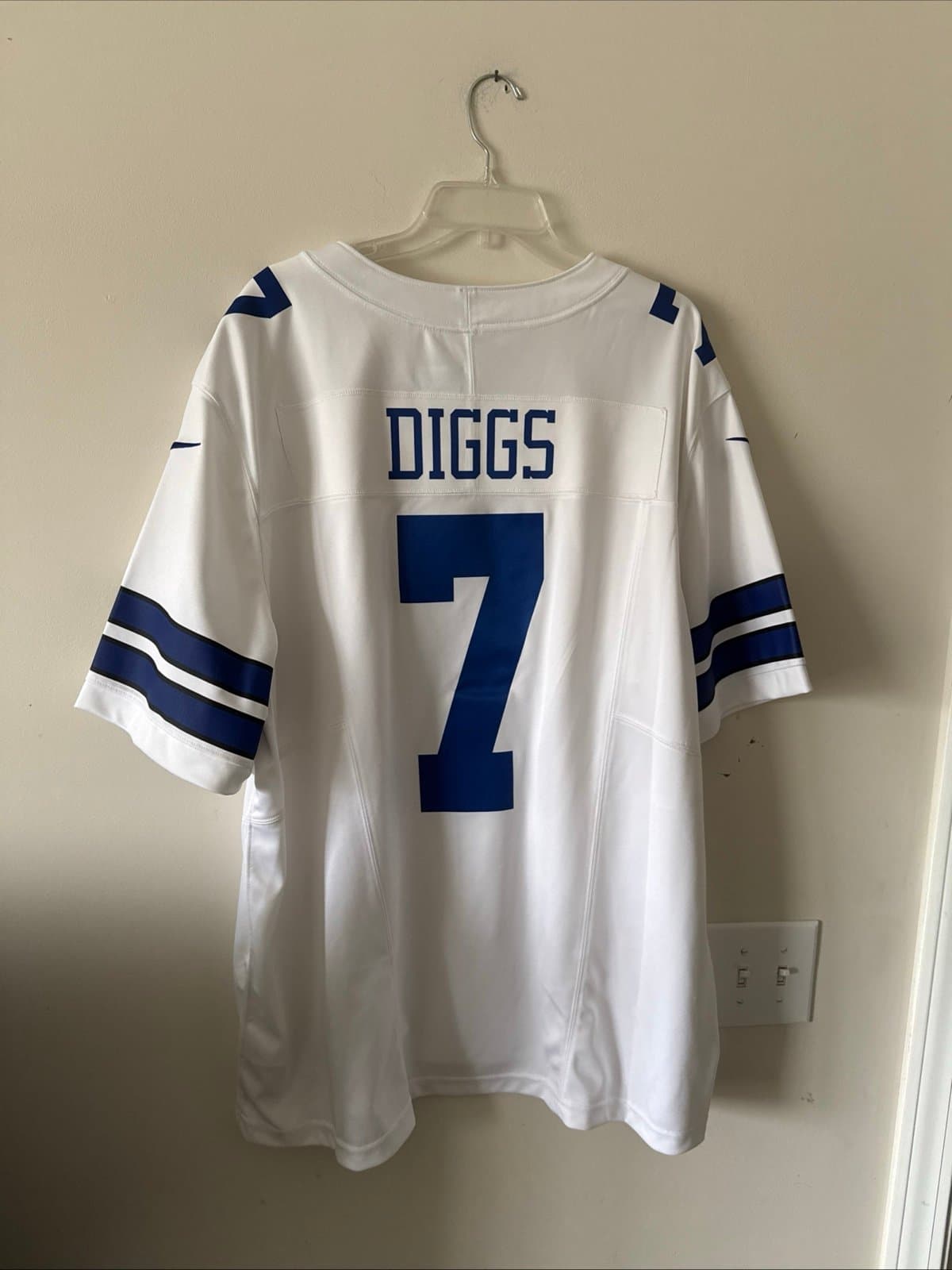 Men’s Nike Trevon Diggs #7 Dallas Cowboys Vapor Limited Jersey Sz 3XL - White - Thumbnail 7