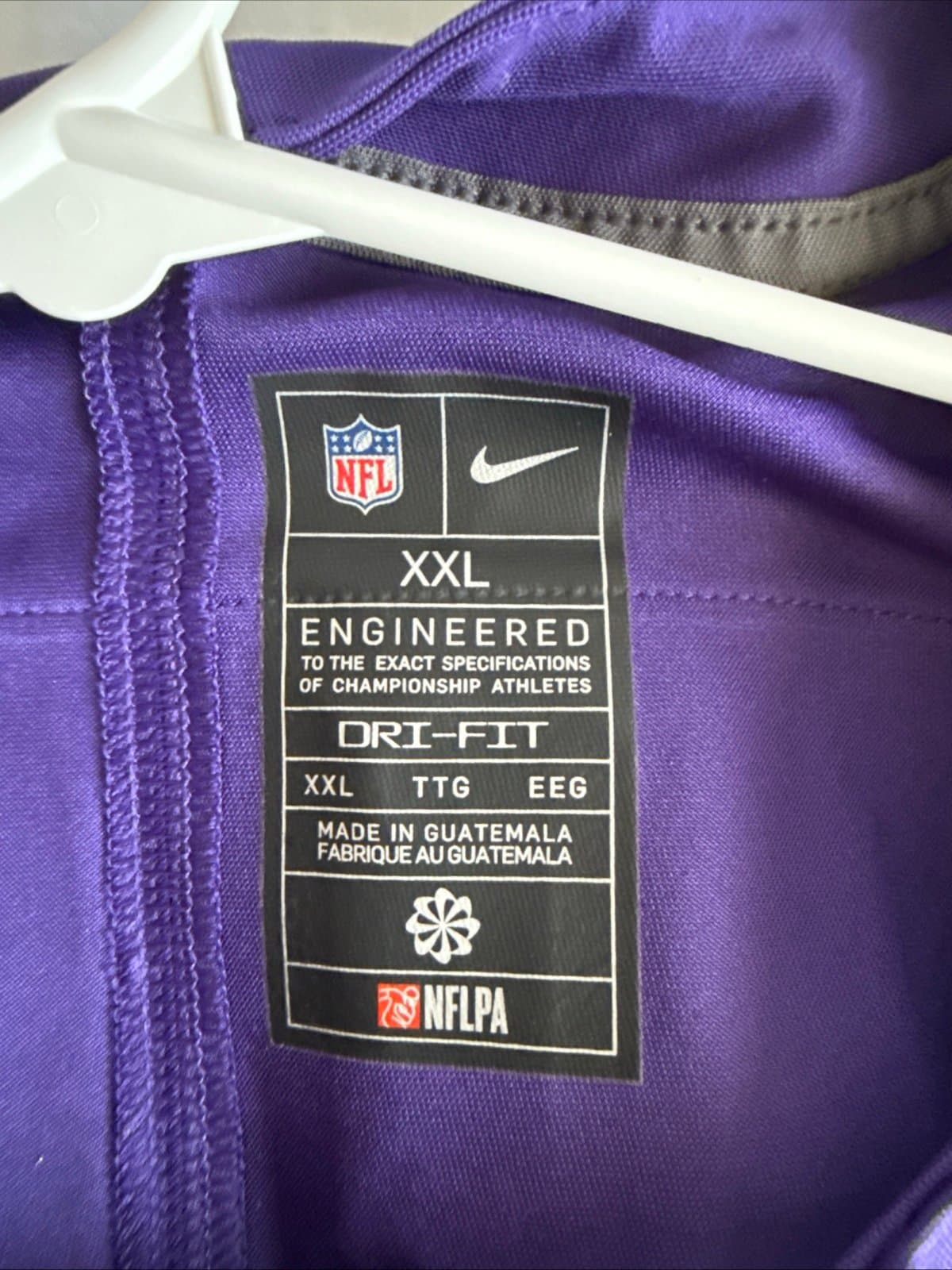 Men’s Nike Lamar Jackson #8 Baltimore Ravens Vapor Lmtd Color Rush Jersey Sz 2XL - Thumbnail 4