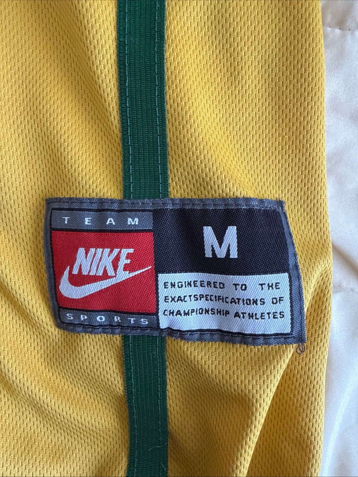 Men’s Nike LeBron James #23 St. Vincent-St. Mary HS Jersey Sz 48 - RARE - Thumbnail 3