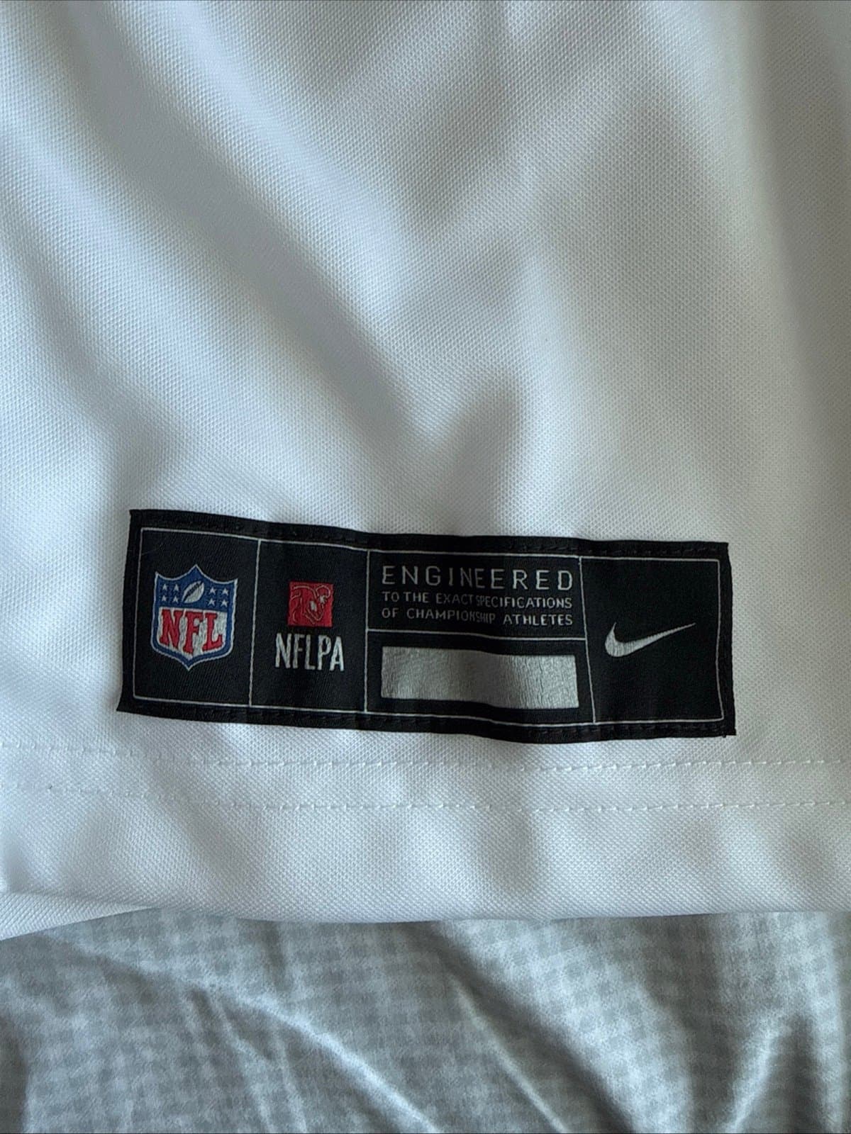 Men’s Nike Trevon Diggs #7 Dallas Cowboys Vapor Limited Jersey Sz 3XL - White - Thumbnail 3