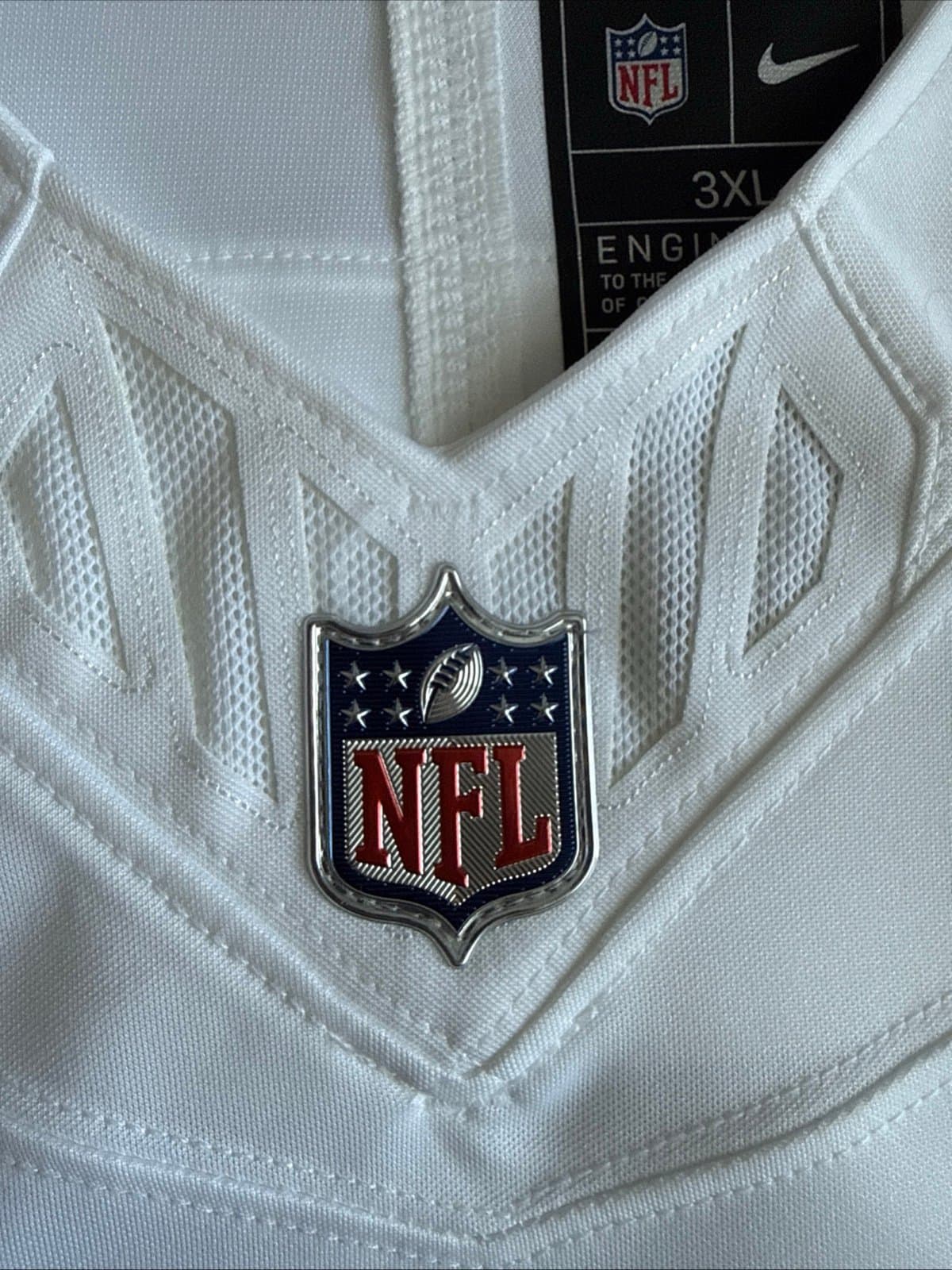 Men’s Nike Trevon Diggs #7 Dallas Cowboys Vapor Limited Jersey Sz 3XL - White - Thumbnail 5