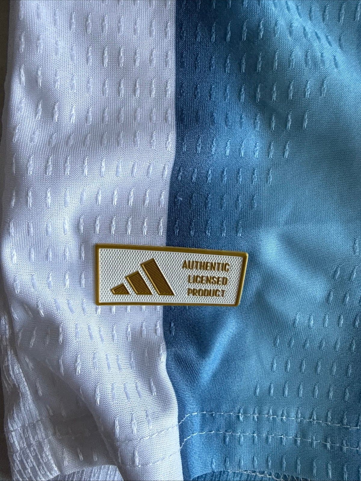 Men's adidas Messi #10 Argentina Authentic Home Jersey 2026 WC Sz XL - NWT RARE - Thumbnail 3