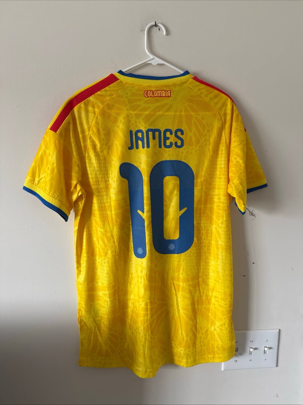 Men’s adidas James Rodriguez #10 Columbia Authentic 2026 WC Jersey Sz XL - NWT - Thumbnail 7