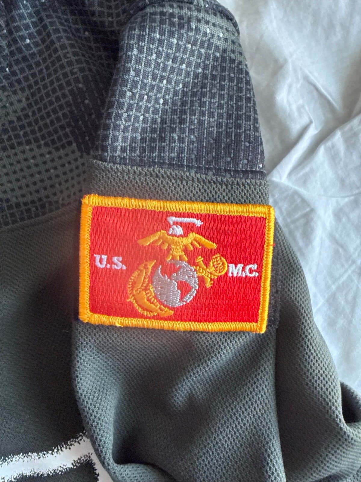 Men's adidas Camo Vegas Golden Knights Military Appreciation Jersey Sz 50 RARE - Thumbnail 5