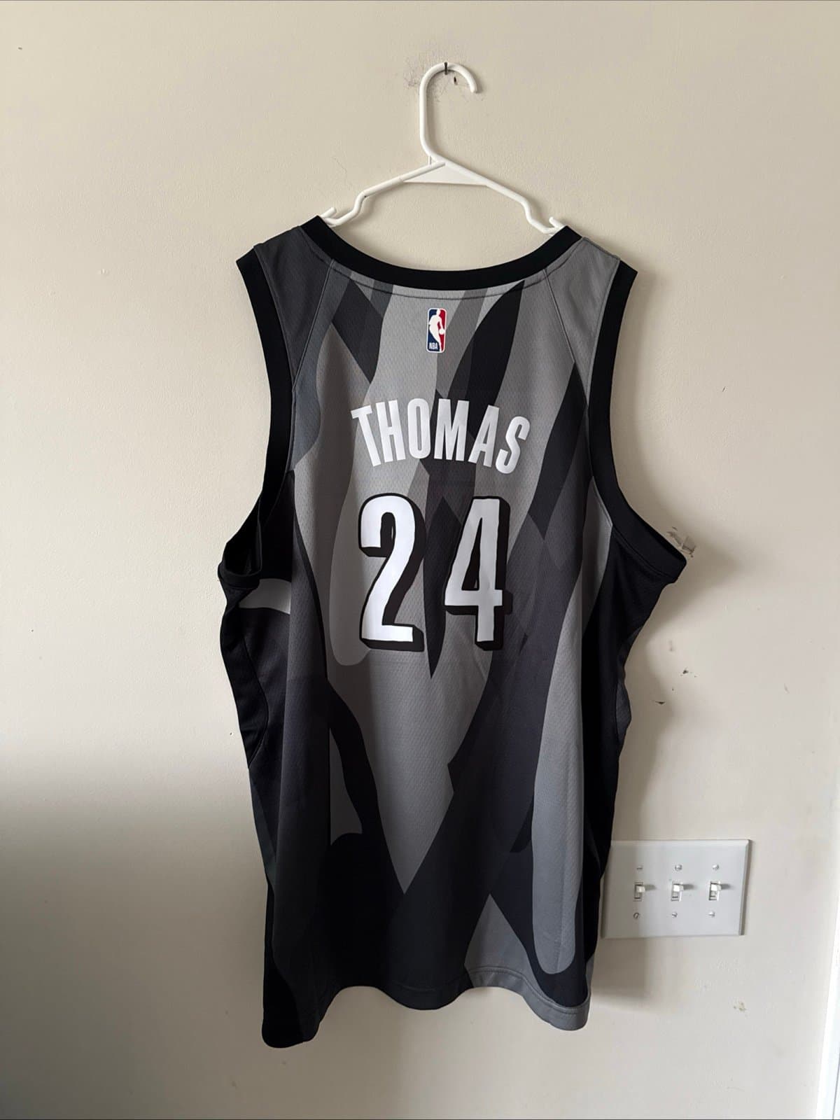 Men’s Nike x KAWS Cam Thomas #24 Brooklyn Nets City Edition Jersey Sz 52 - NWT - Thumbnail 7