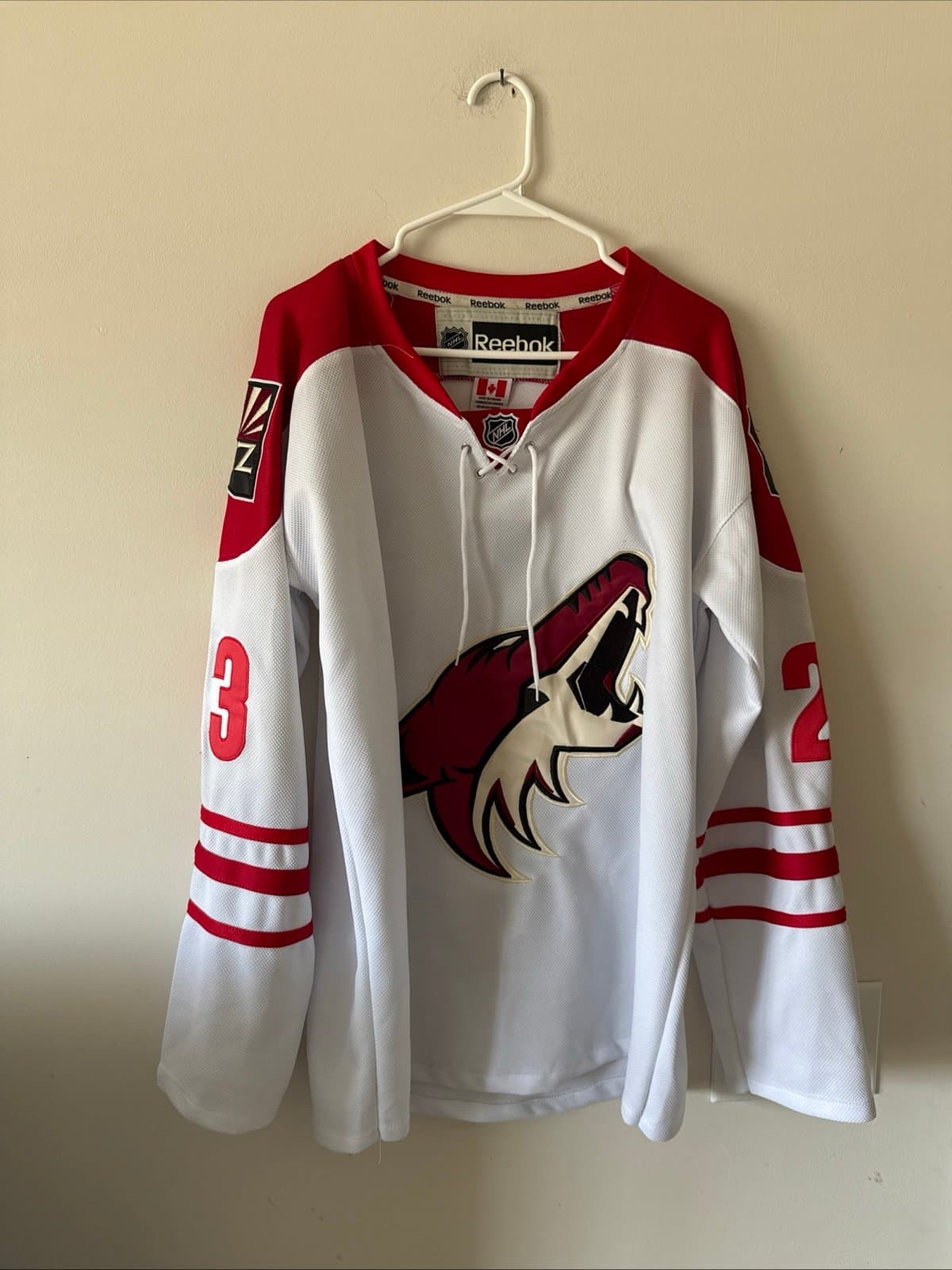 Men’s Reebok Oliver Ekman-Larsson #23 Arizona Coyotes Hockey Jersey Sz 48 - RARE - Image 1