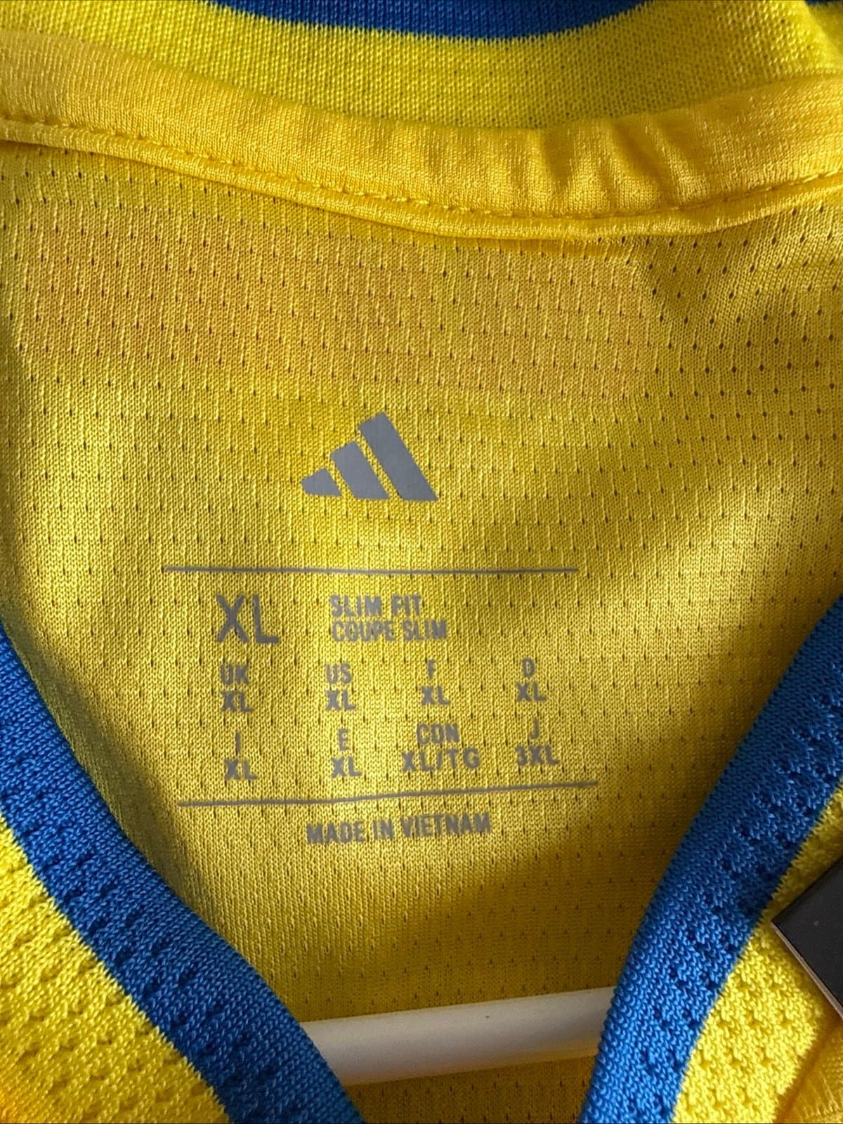 Men’s adidas James Rodriguez #10 Columbia Authentic 2026 WC Jersey Sz XL - NWT - Thumbnail 4