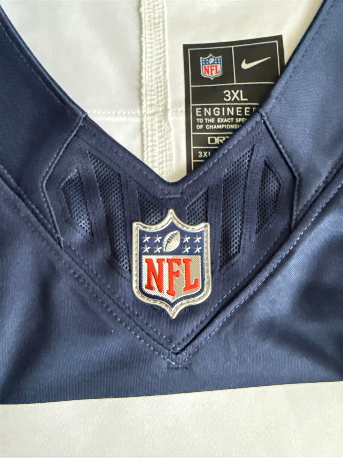 Men’s Nike Trevon Diggs #7 Dallas Cowboys Vapor Limited Jersey Sz 3XL - Blue - Thumbnail 5