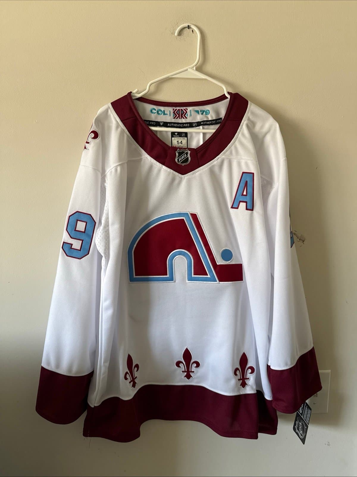 Men’s Fanatics Nathan Mackinnon #29 Quebec Nordiques NHL Jersey Sz 54- NWT RARE - Image 1