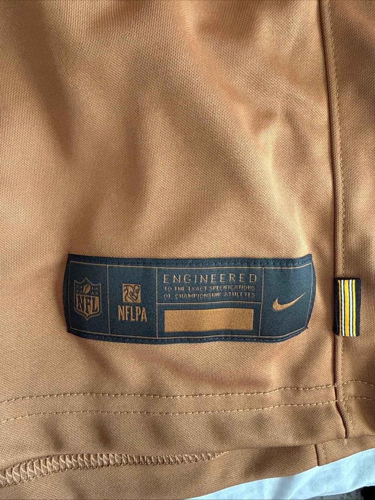 Men's Nike Kenny Pickett #8 Steelers Salute To Service Jersey Sz M - NWT RARE - Thumbnail 3