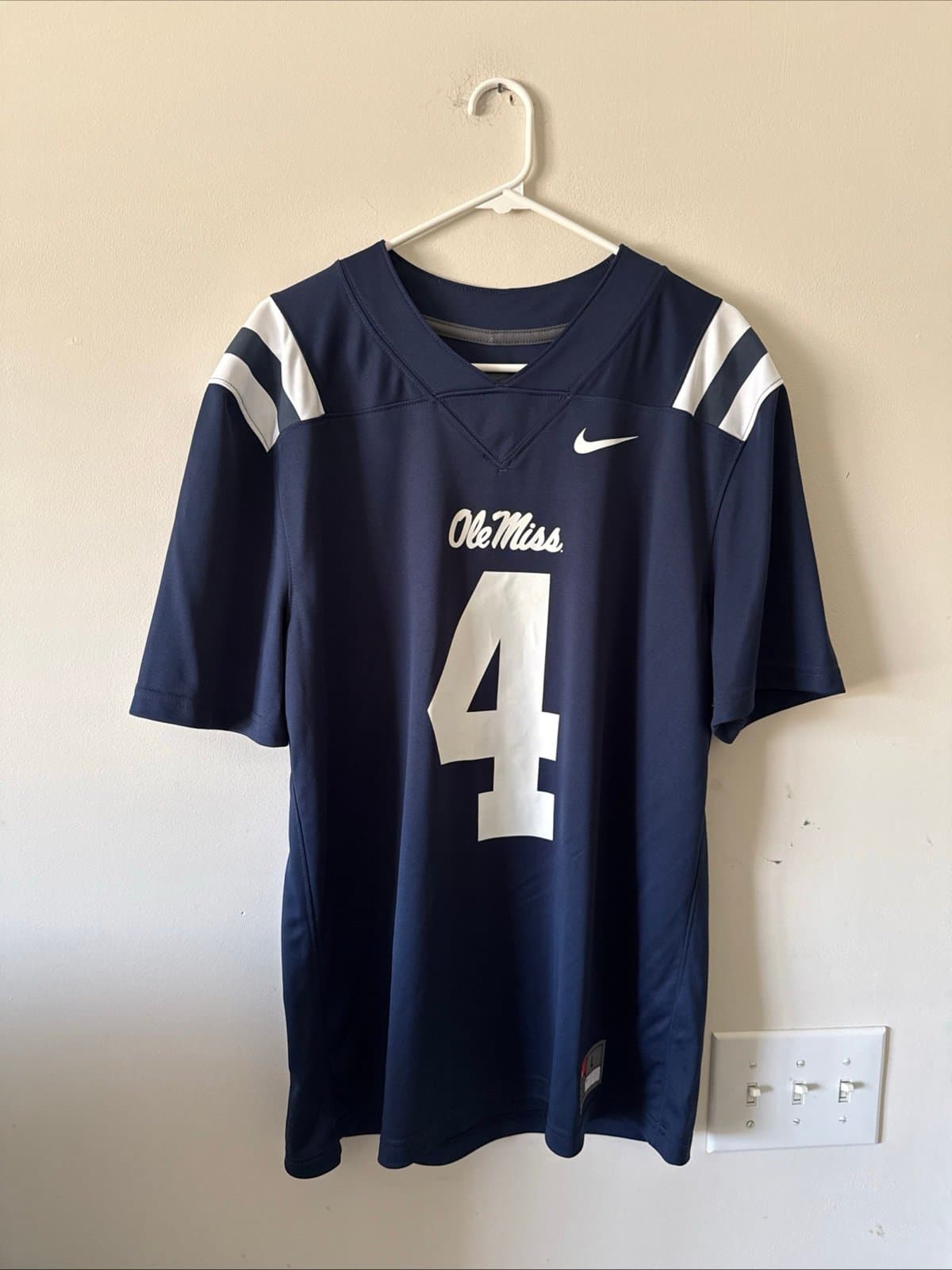 Men's Nike Quinshon Judkins #4 Ole Miss Rebels NCAA Football Jersey Sz L - RARE - Image 1
