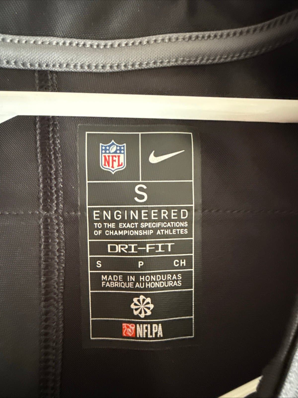 Men’s Nike TJ Watt #90 Pittsburgh Steelers Vapor Lmtd ColorRush Jersey Sz S RARE - Thumbnail 4