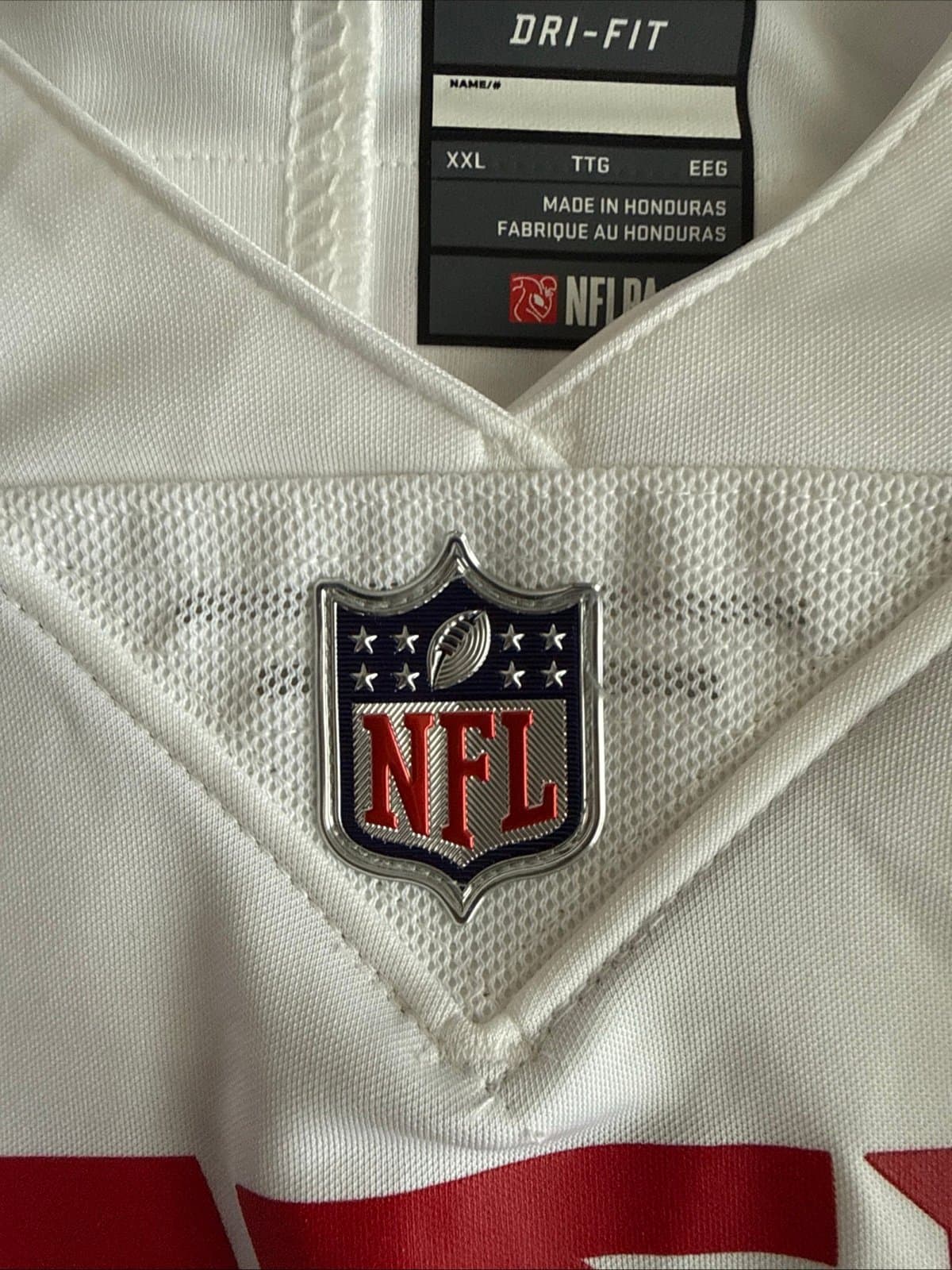 Men’s Nike Julio Jones #11 Atlanta Falcons Vapor Lmtd Jersey Sz 2XL - NWT RARE - Thumbnail 5