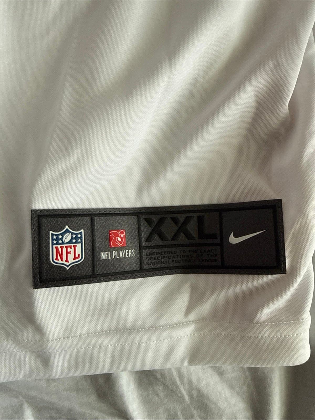 Men’s Nike Julio Jones #11 Atlanta Falcons Vapor Lmtd Jersey Sz 2XL - NWT RARE - Thumbnail 3