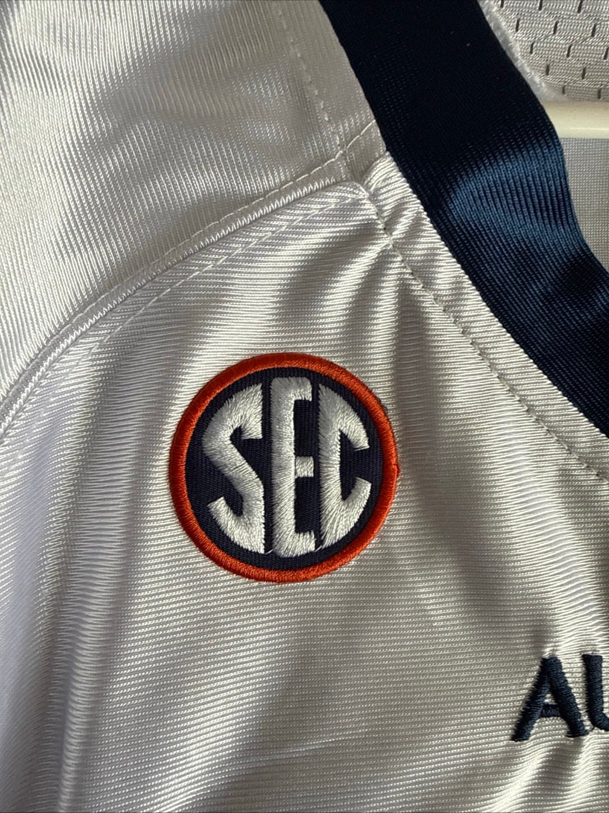 Men’s Under Armour Bo Jackson #34 Auburn Tigers NCAA Jersey Sz L - White RARE - Thumbnail 5