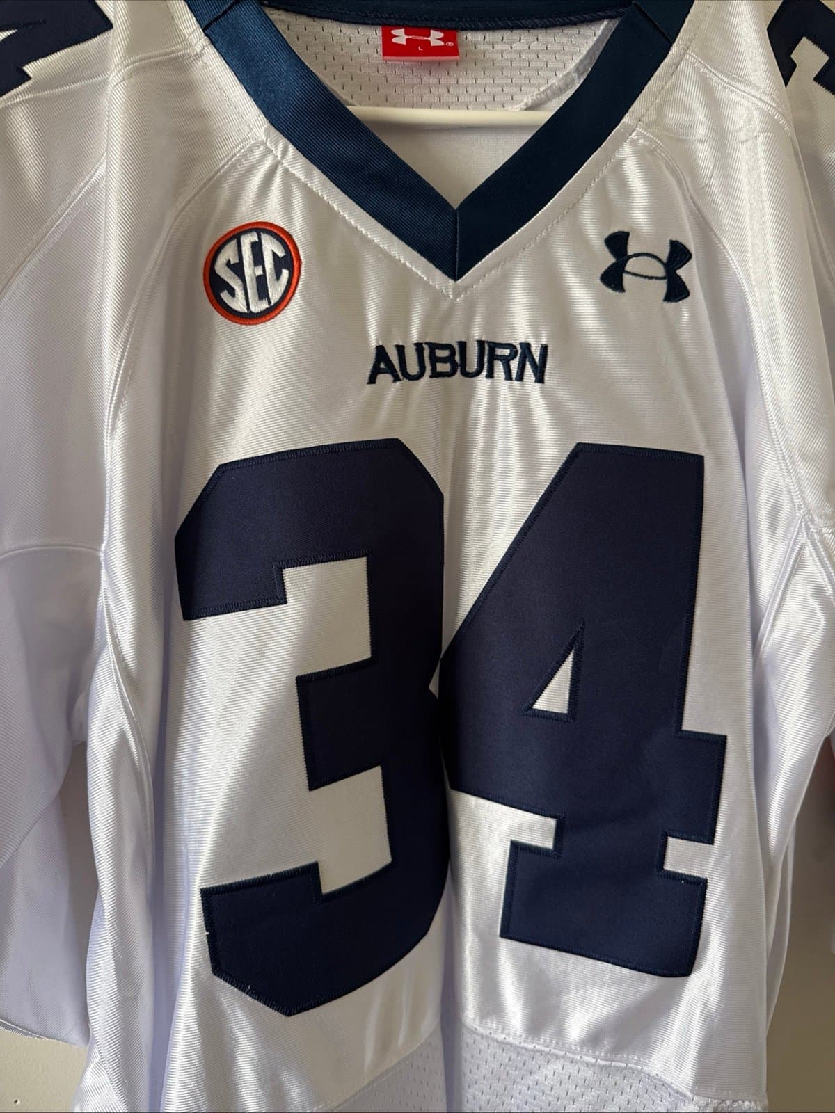 Men’s Under Armour Bo Jackson #34 Auburn Tigers NCAA Jersey Sz L - White RARE - Thumbnail 2