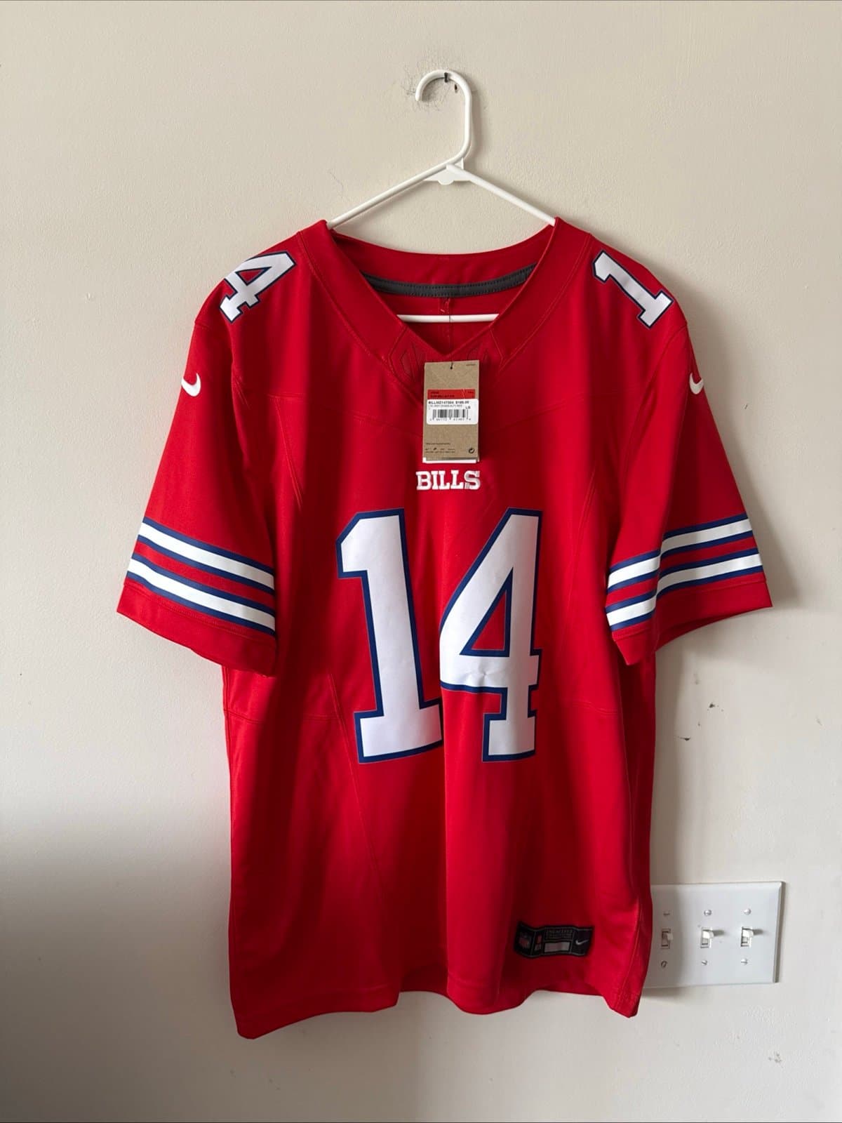 Men’s Nike Stefon Diggs #14 Buffalo Bills Vapor Lmtd Jersey Sz L - Red NWT RARE