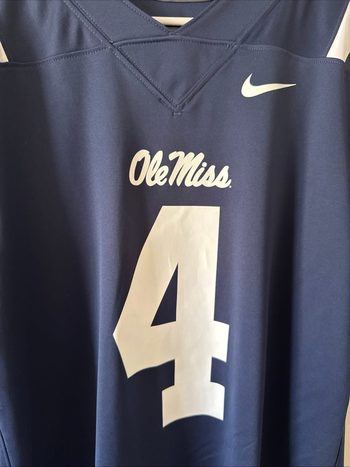 Men's Nike Quinshon Judkins #4 Ole Miss Rebels NCAA Football Jersey Sz L - RARE - Thumbnail 2