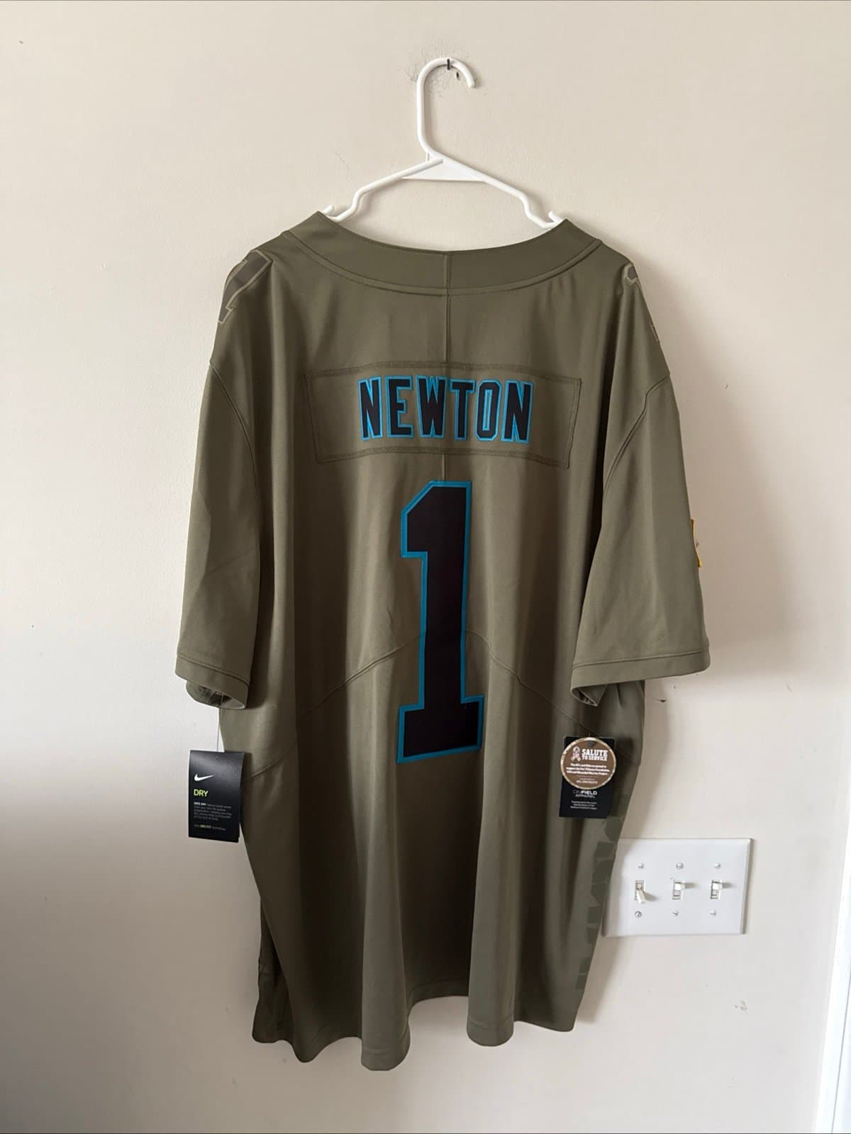 Men's Nike Cam Newton #1 Carolina Panthers Salute To Service Jersey Sz 3XL RARE - Thumbnail 8