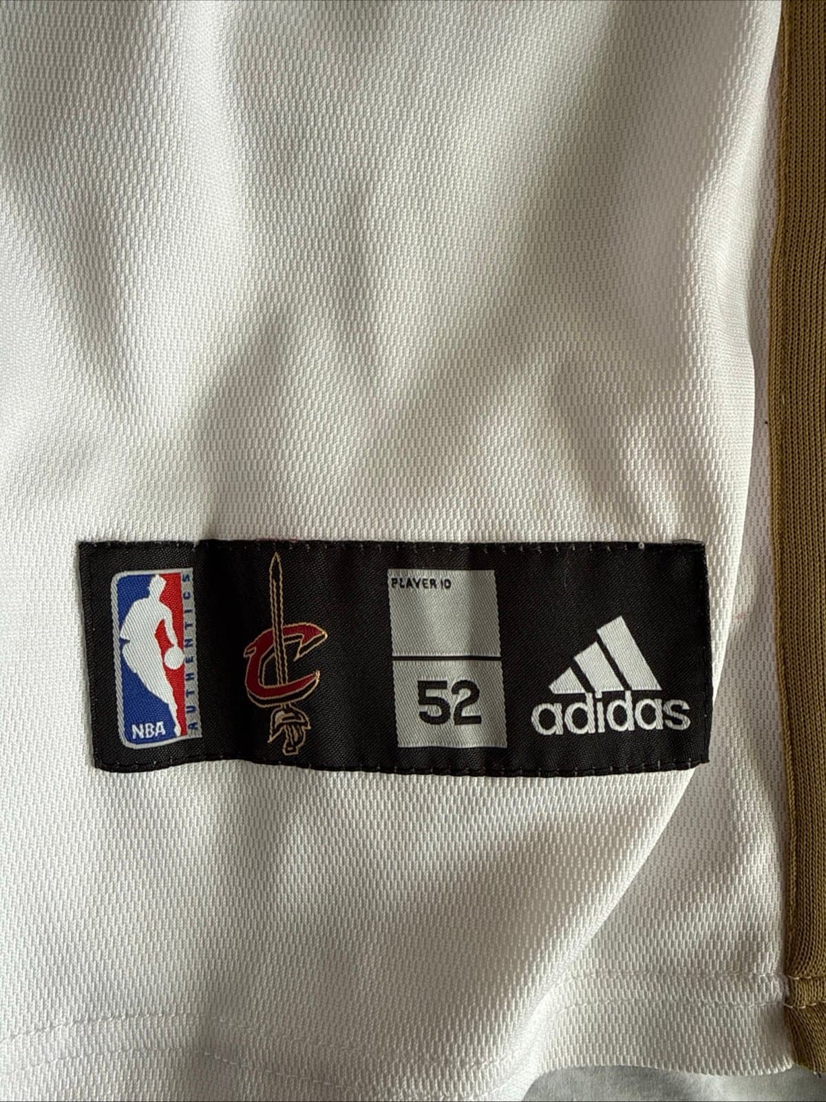 Men’s Adidas Lebron James #23 Cleveland Cavaliers Jersey Sz 52 - White NWT RARE - Thumbnail 3